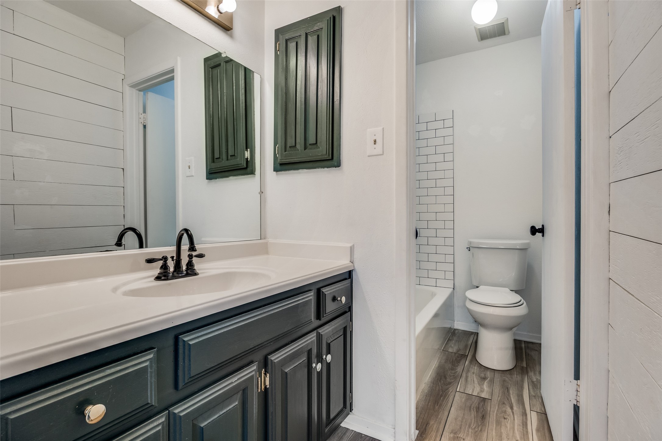 333 Melrose Drive 35D