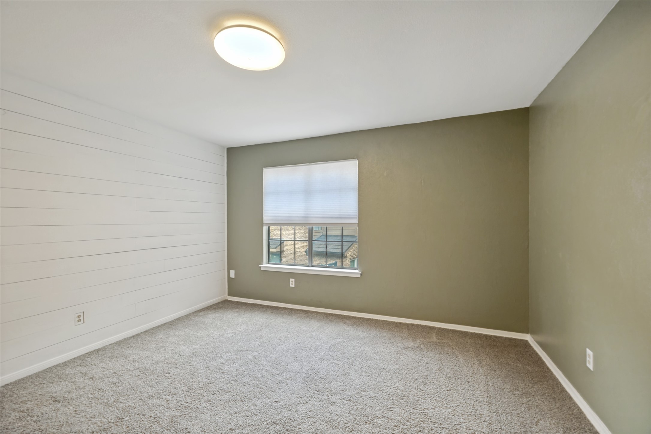 333 Melrose Drive 35D