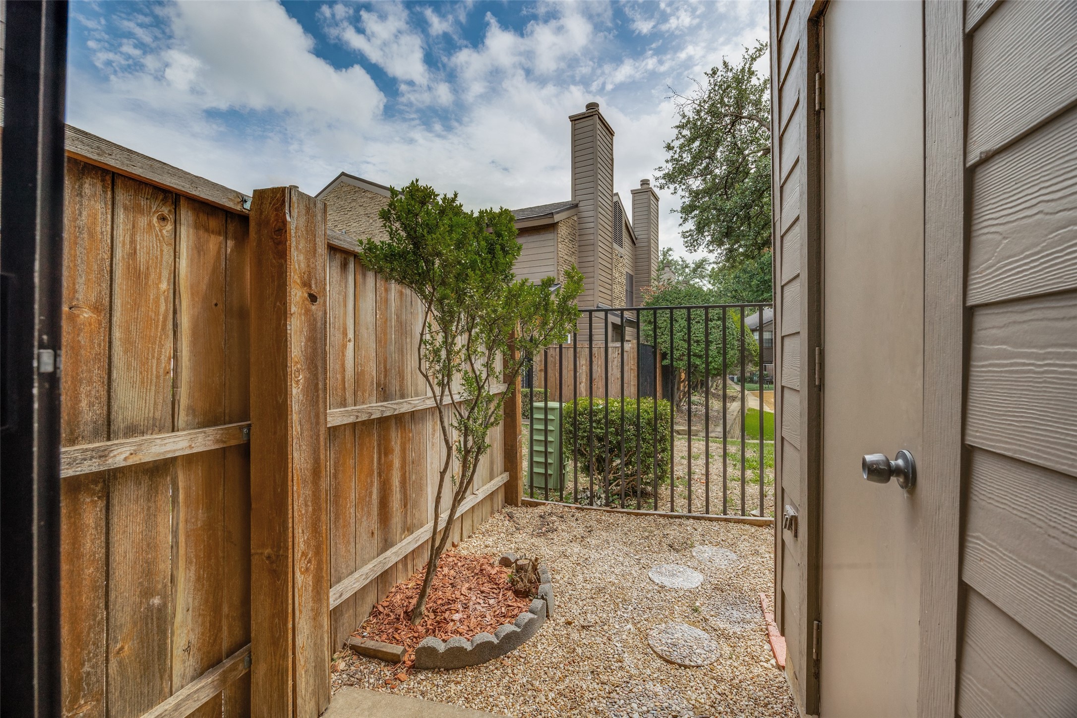 333 Melrose Drive 35D