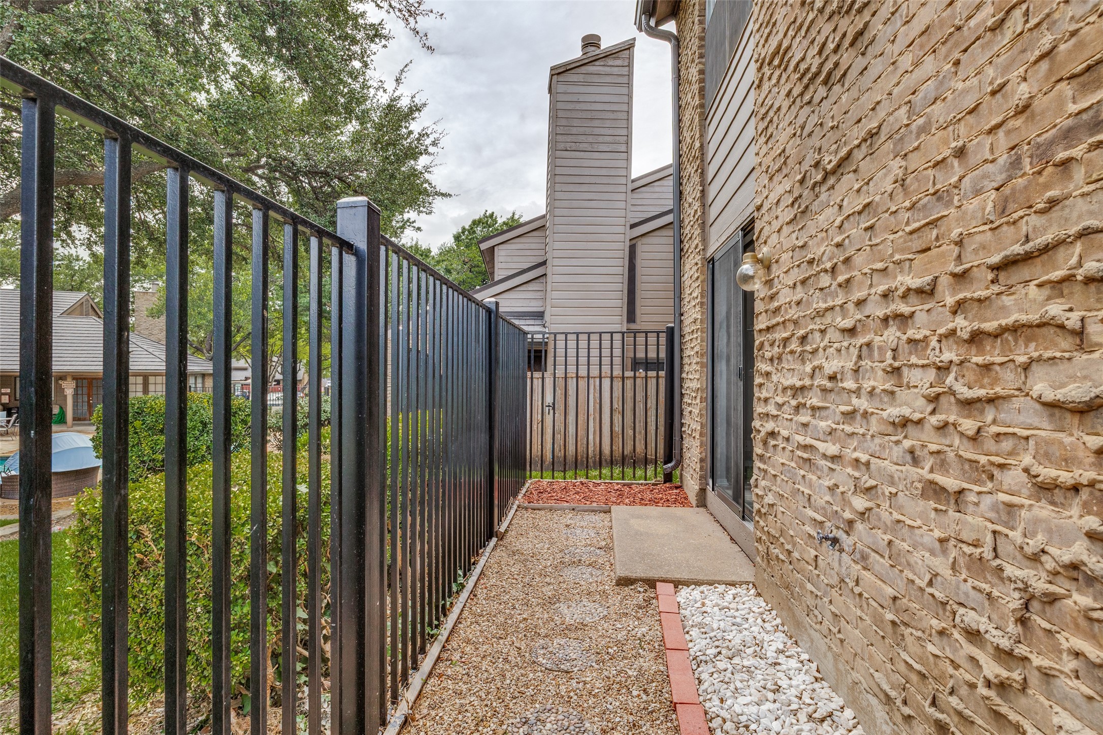 333 Melrose Drive 35D