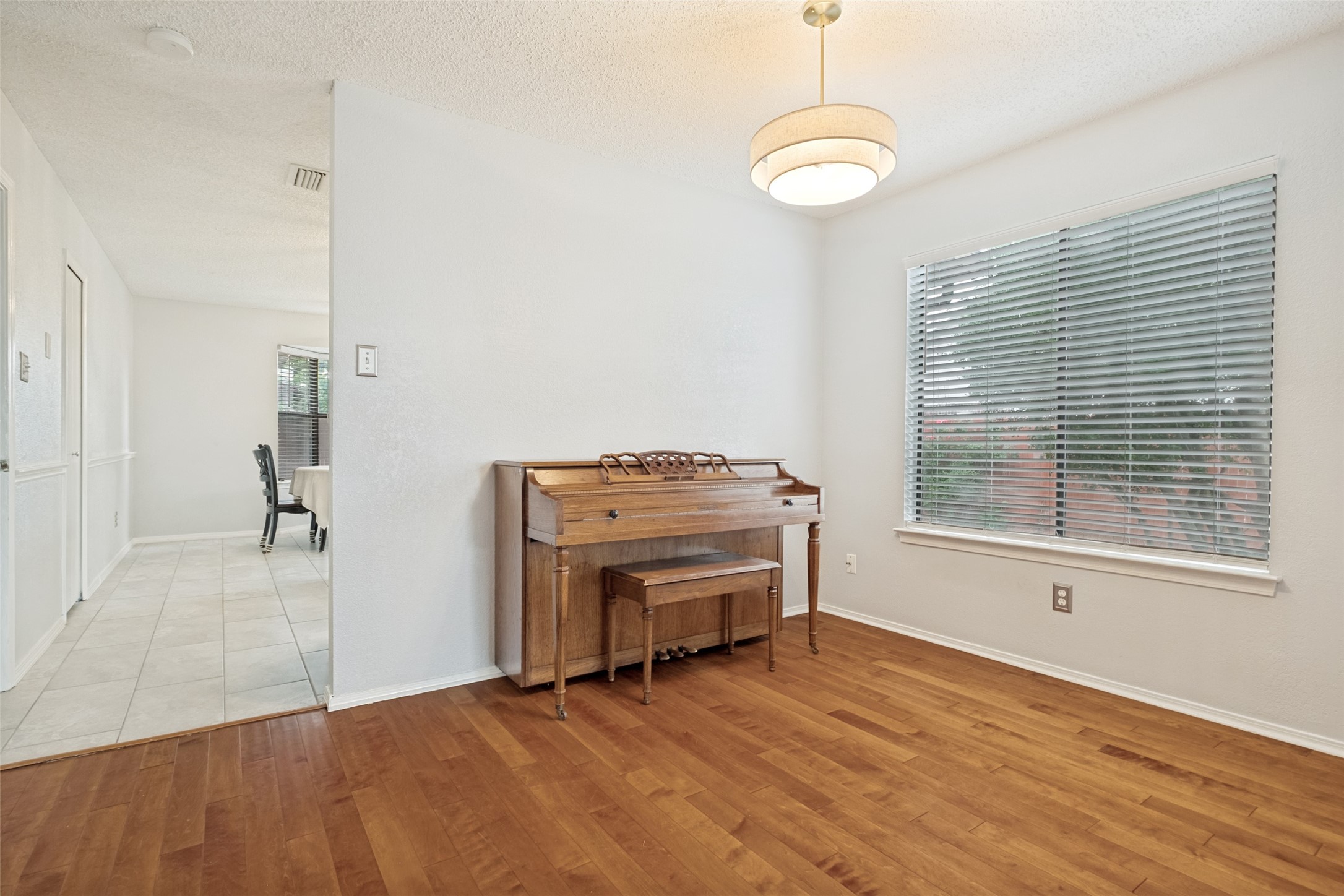 1002 Bellflower Court
