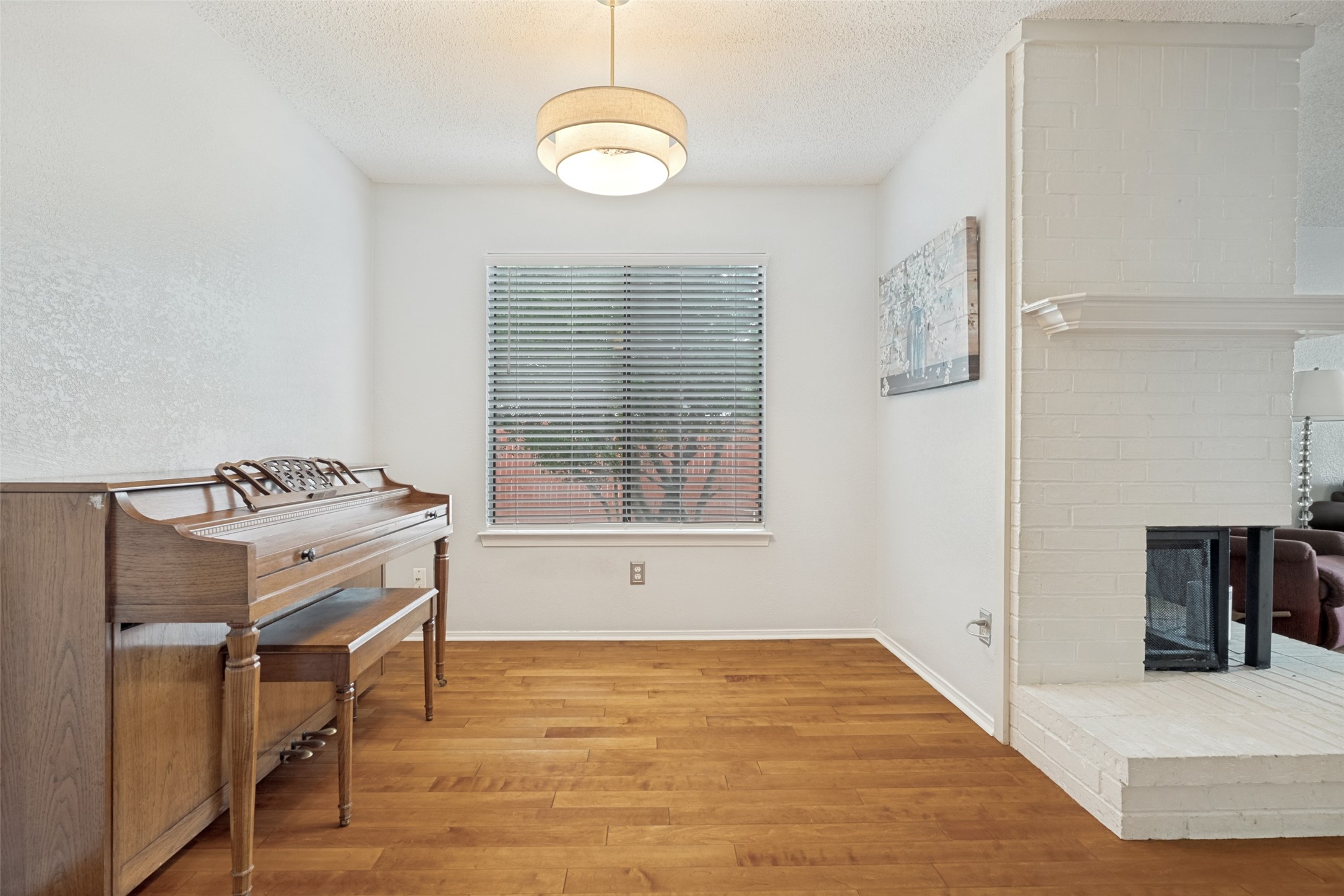 1002 Bellflower Court