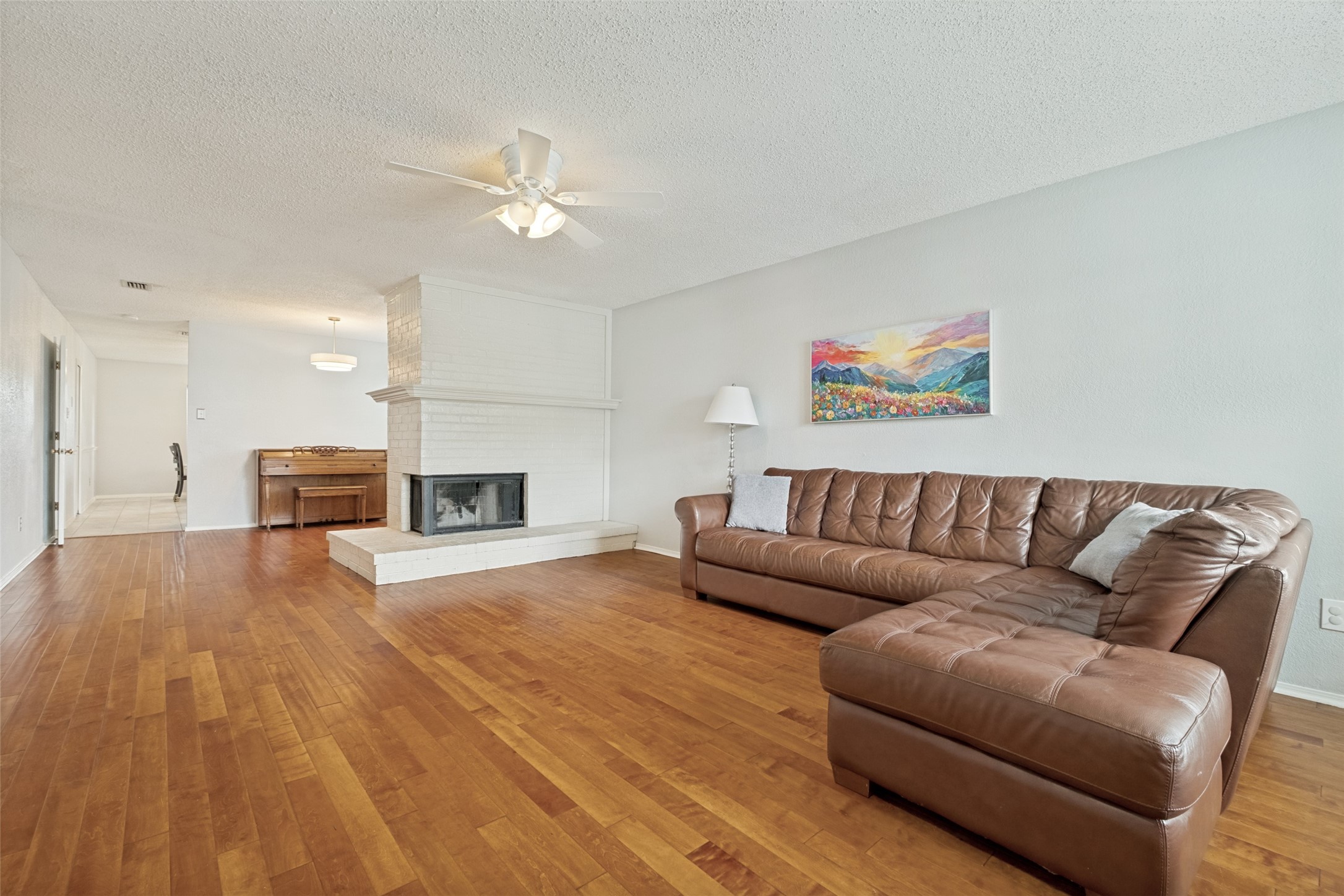 1002 Bellflower Court