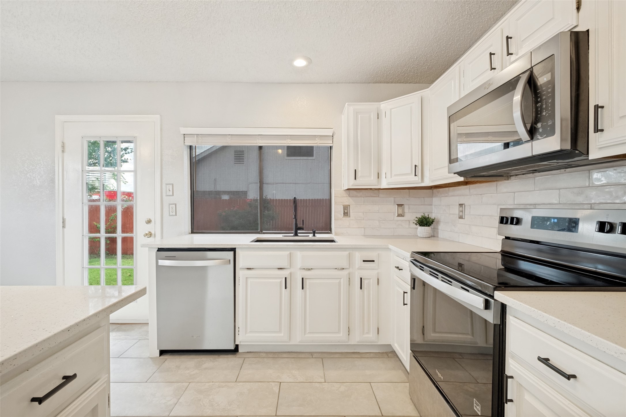 1002 Bellflower Court