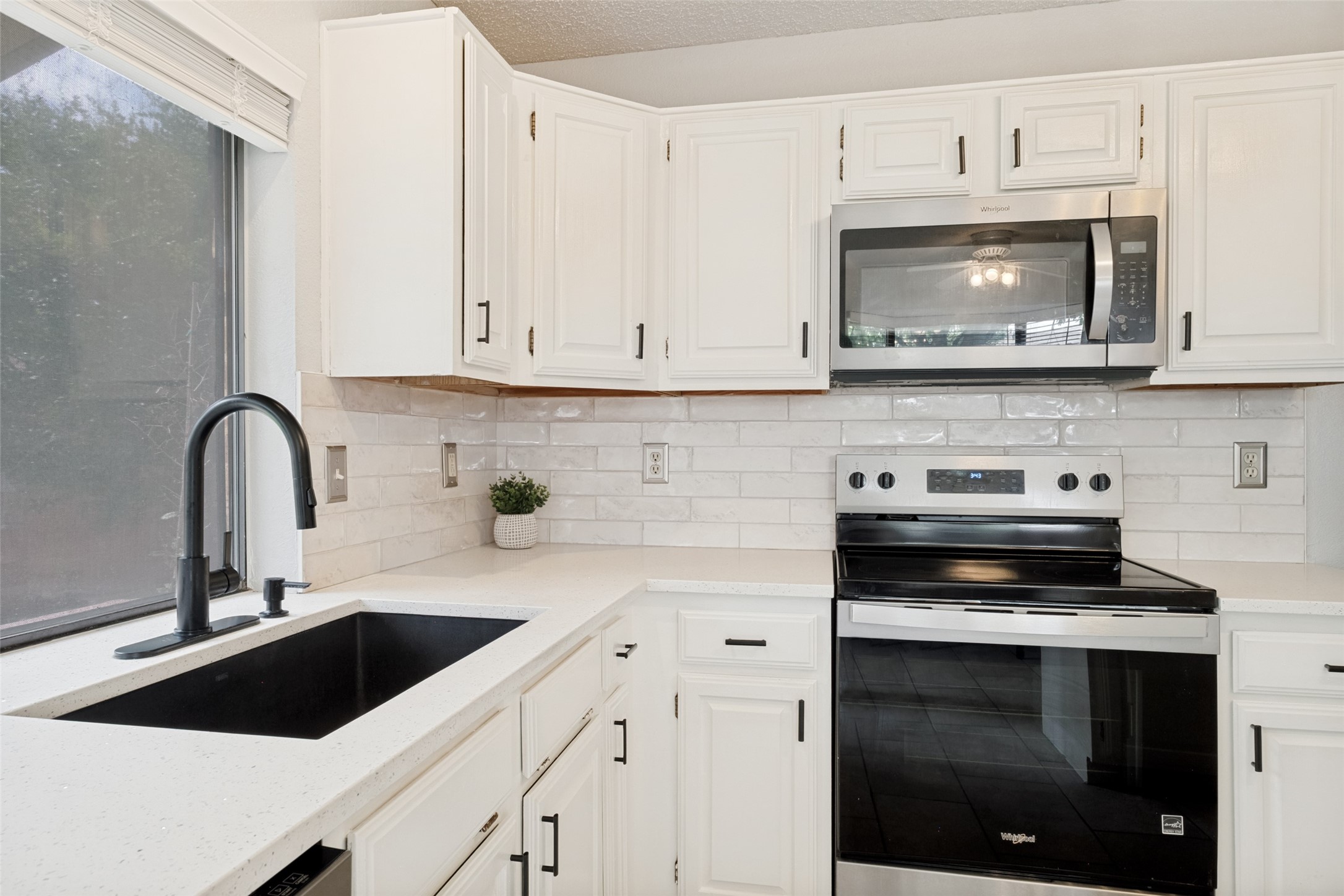 1002 Bellflower Court