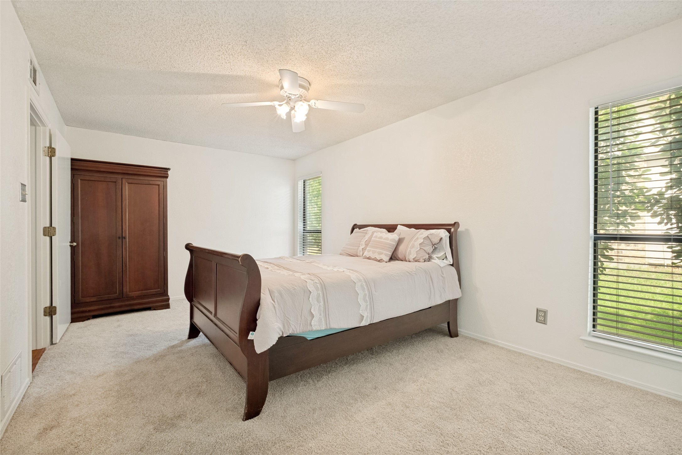1002 Bellflower Court