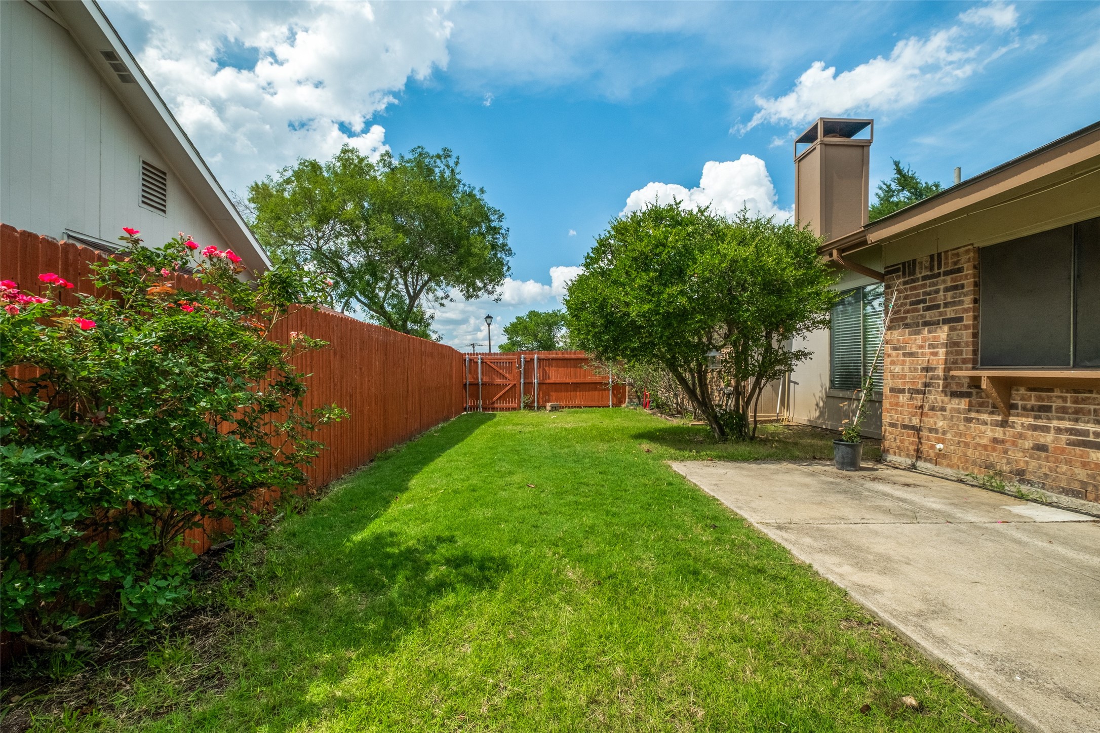 1002 Bellflower Court
