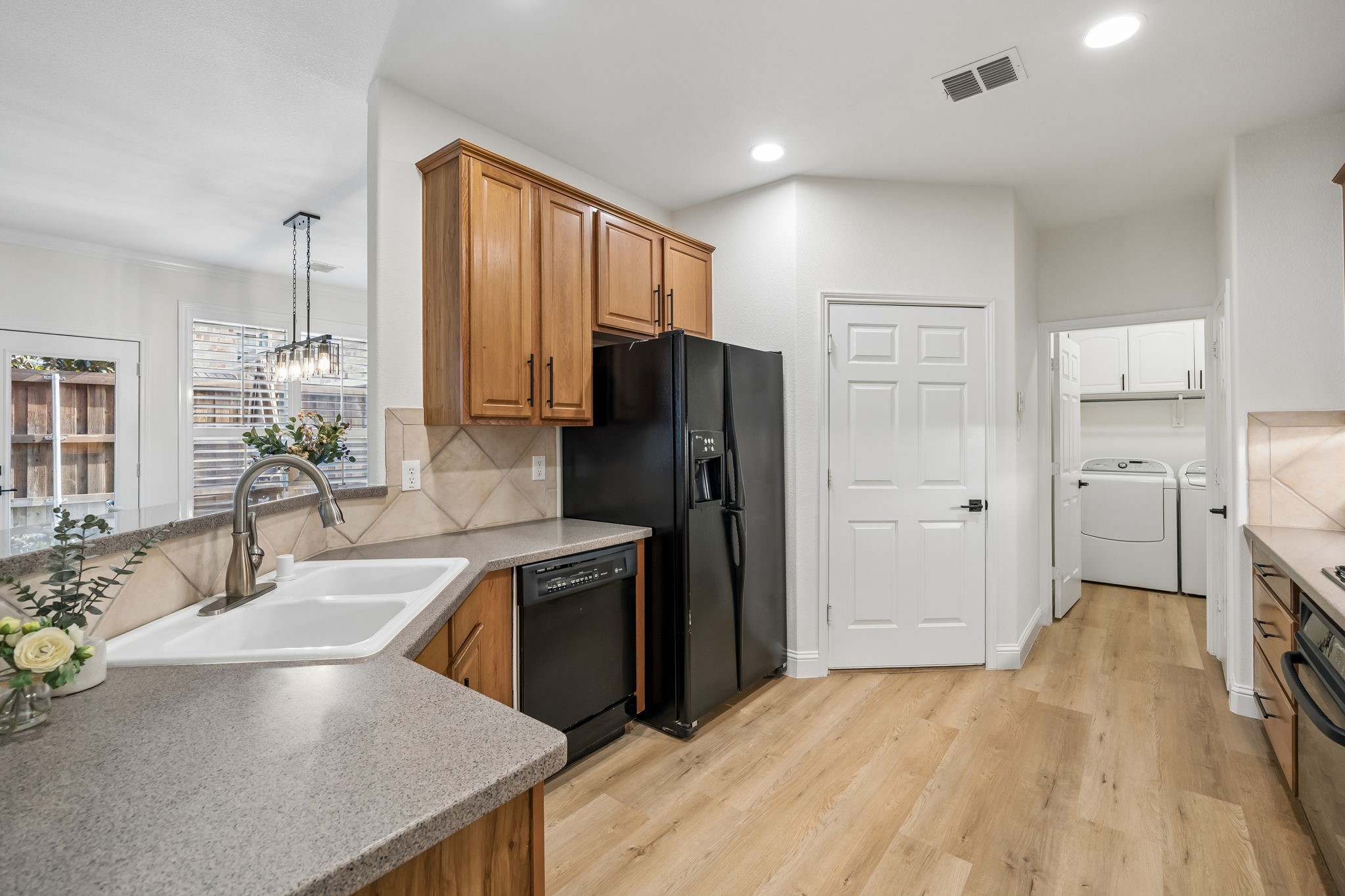 559 Hawken Drive