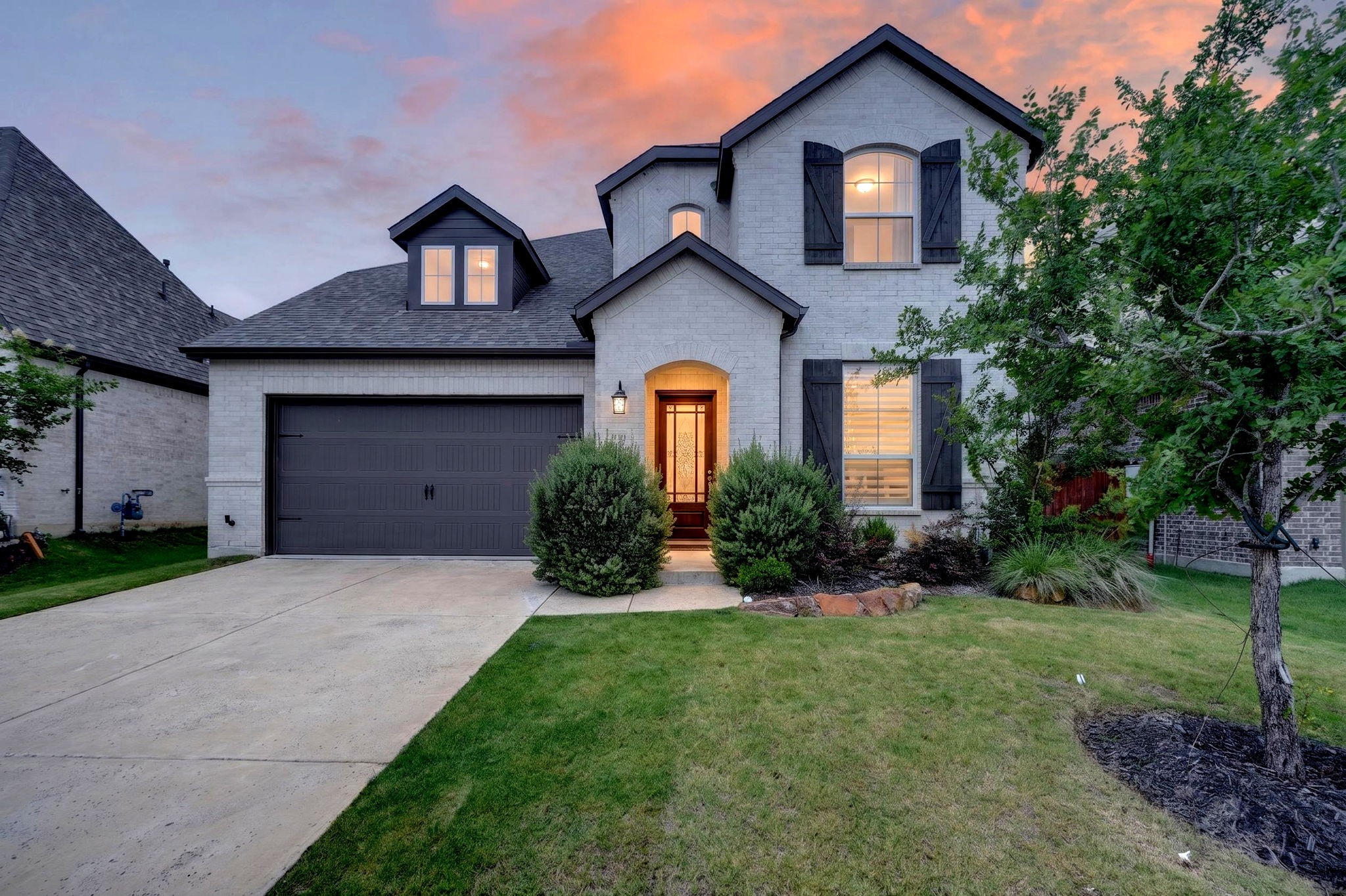 8109 Milo Fields Lane
