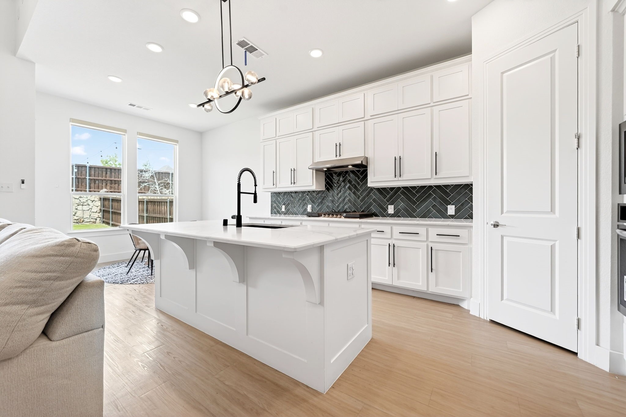 8109 Milo Fields Lane