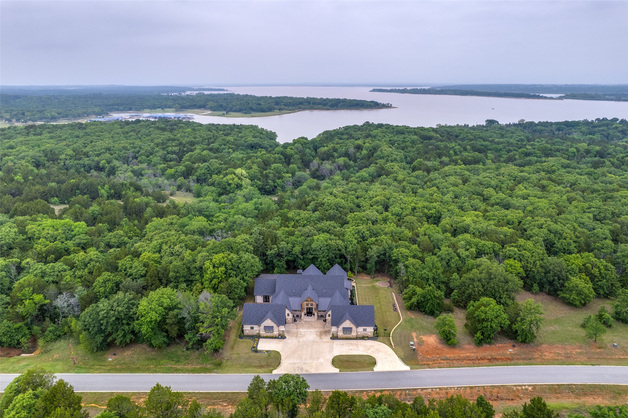 704 Palisades Drive