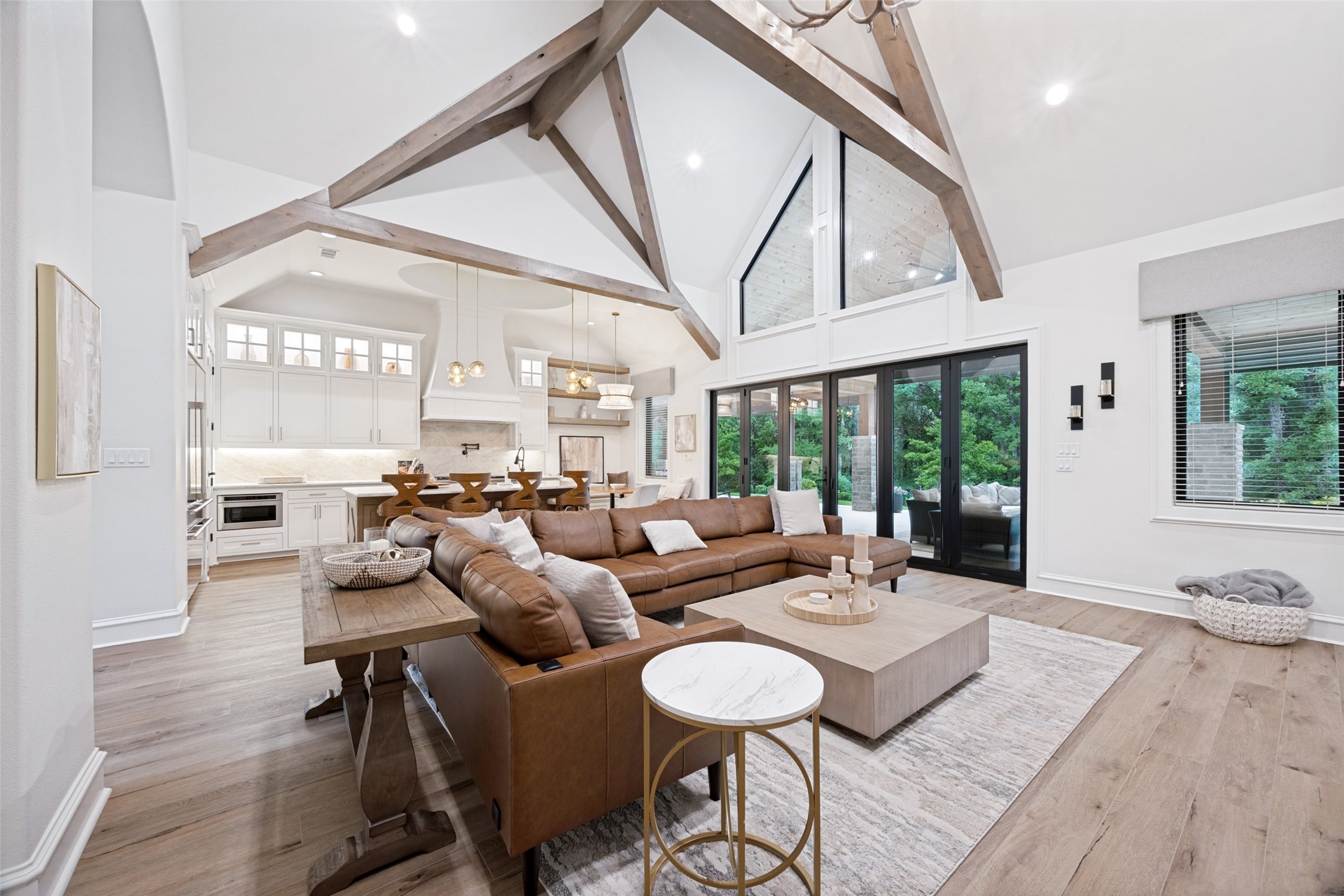 704 Palisades Drive