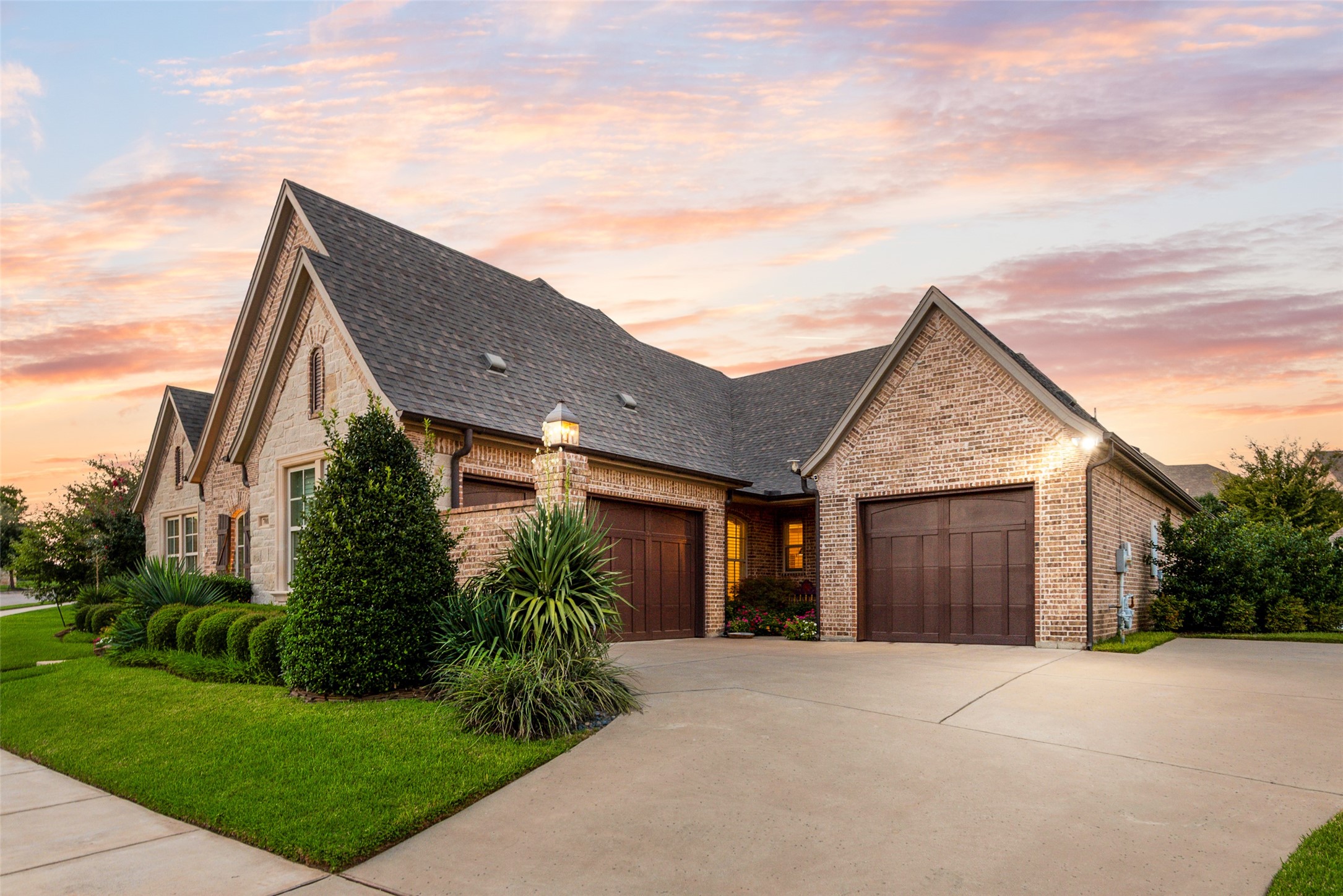 701 Winding Ridge Trail