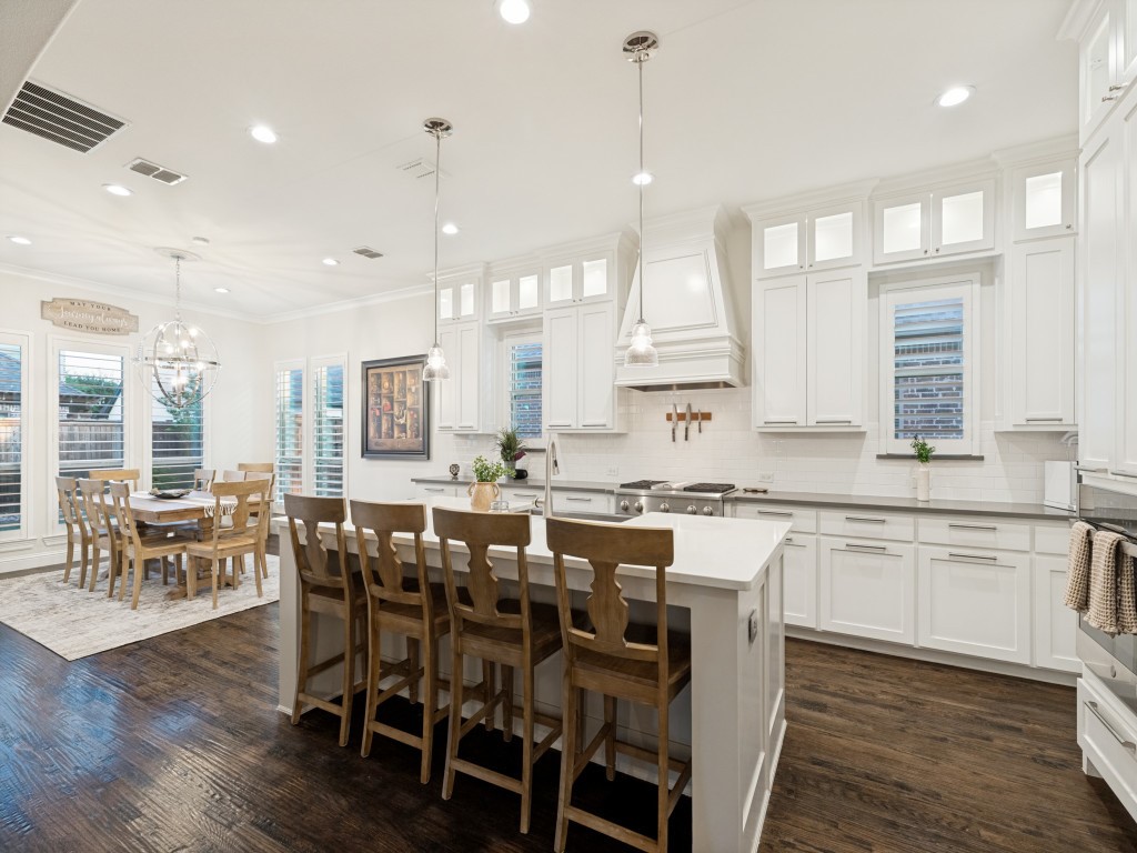 3702 Mesquite Court