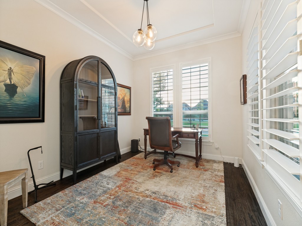 3702 Mesquite Court