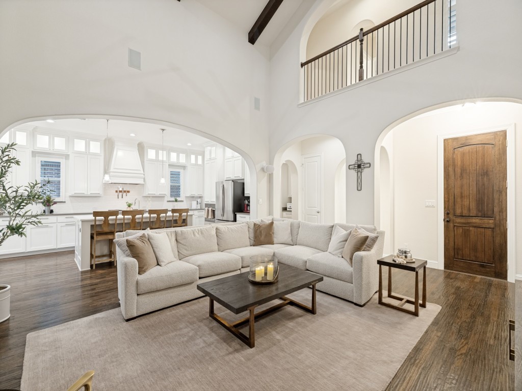 3702 Mesquite Court