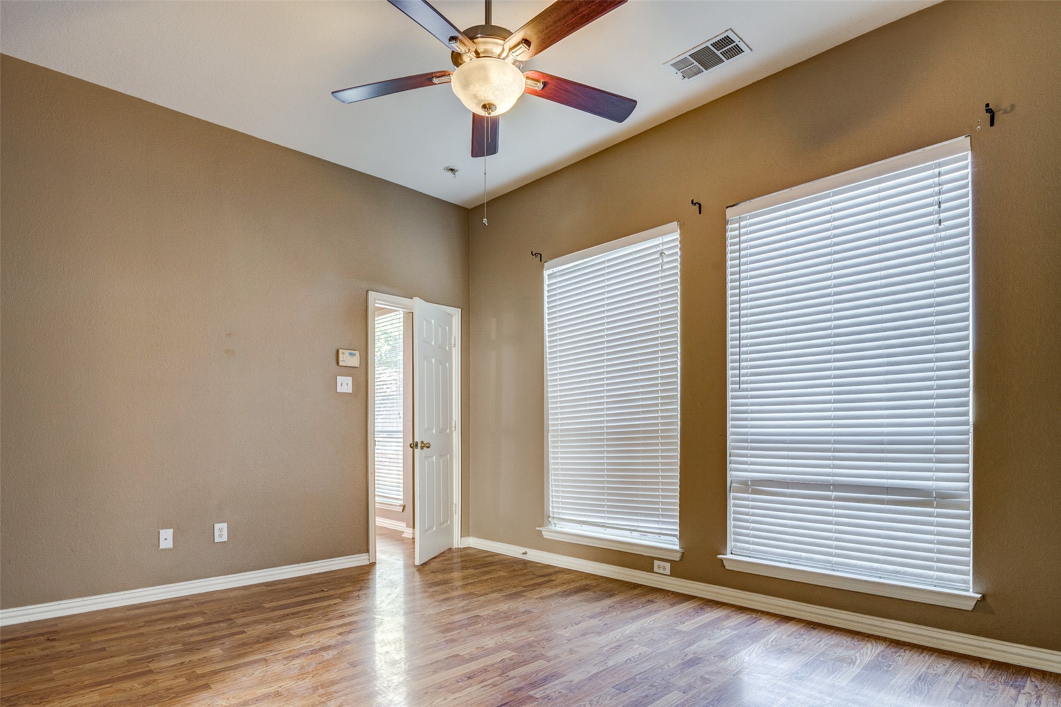 2916 Raven Circle
