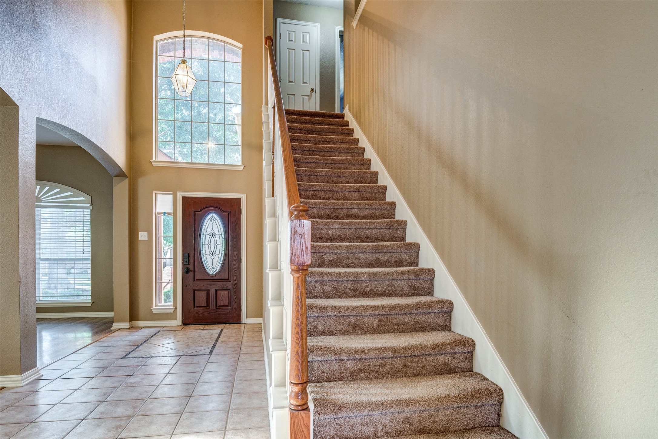 2916 Raven Circle