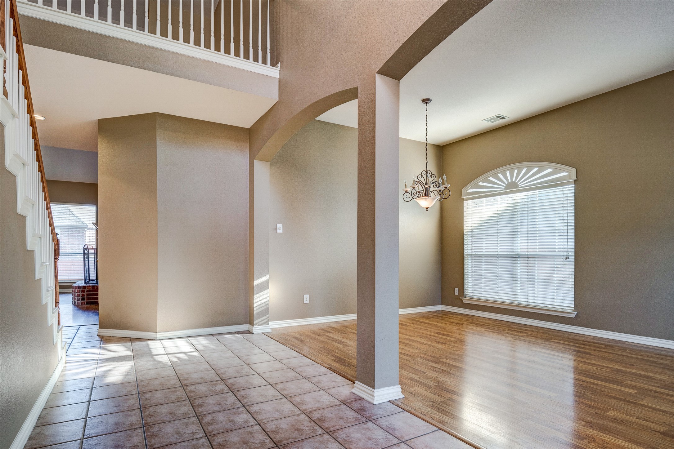 2916 Raven Circle