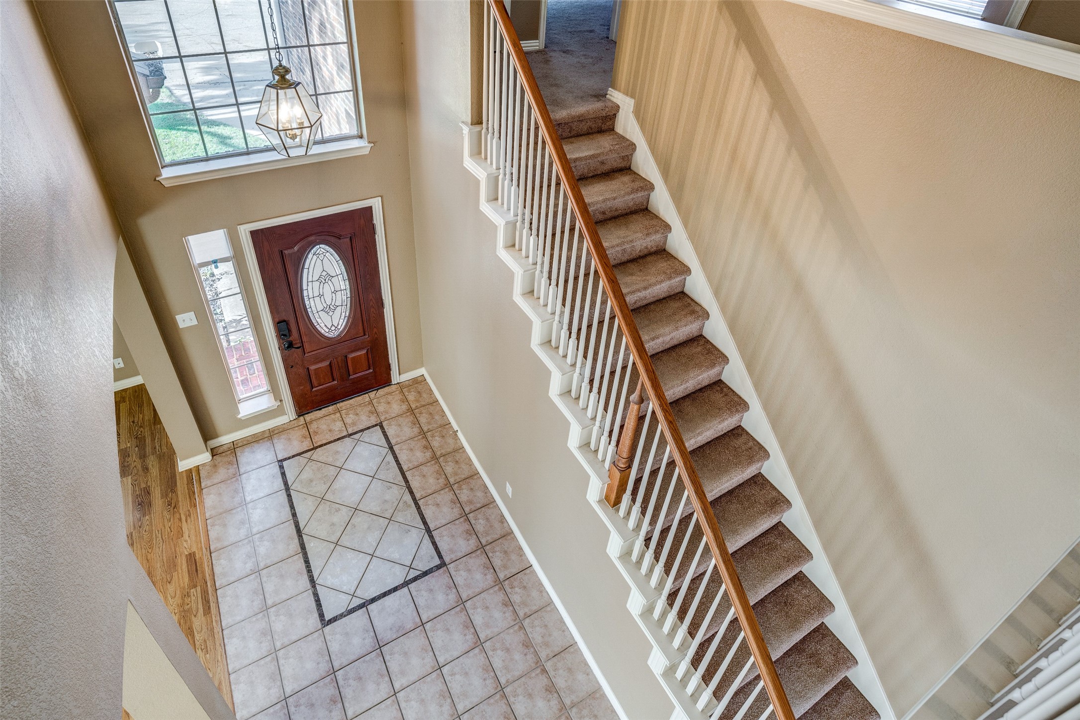2916 Raven Circle