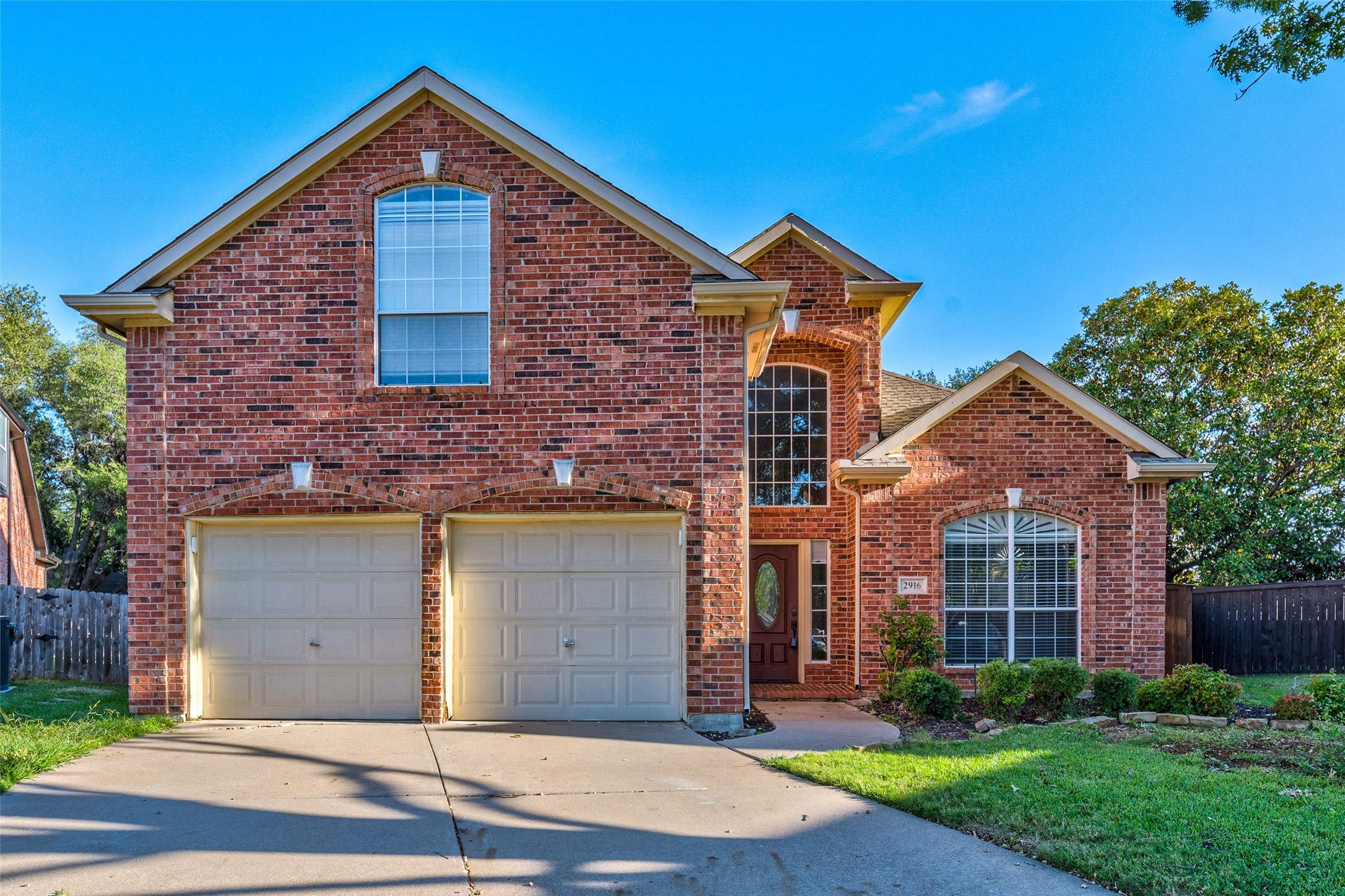 2916 Raven Circle