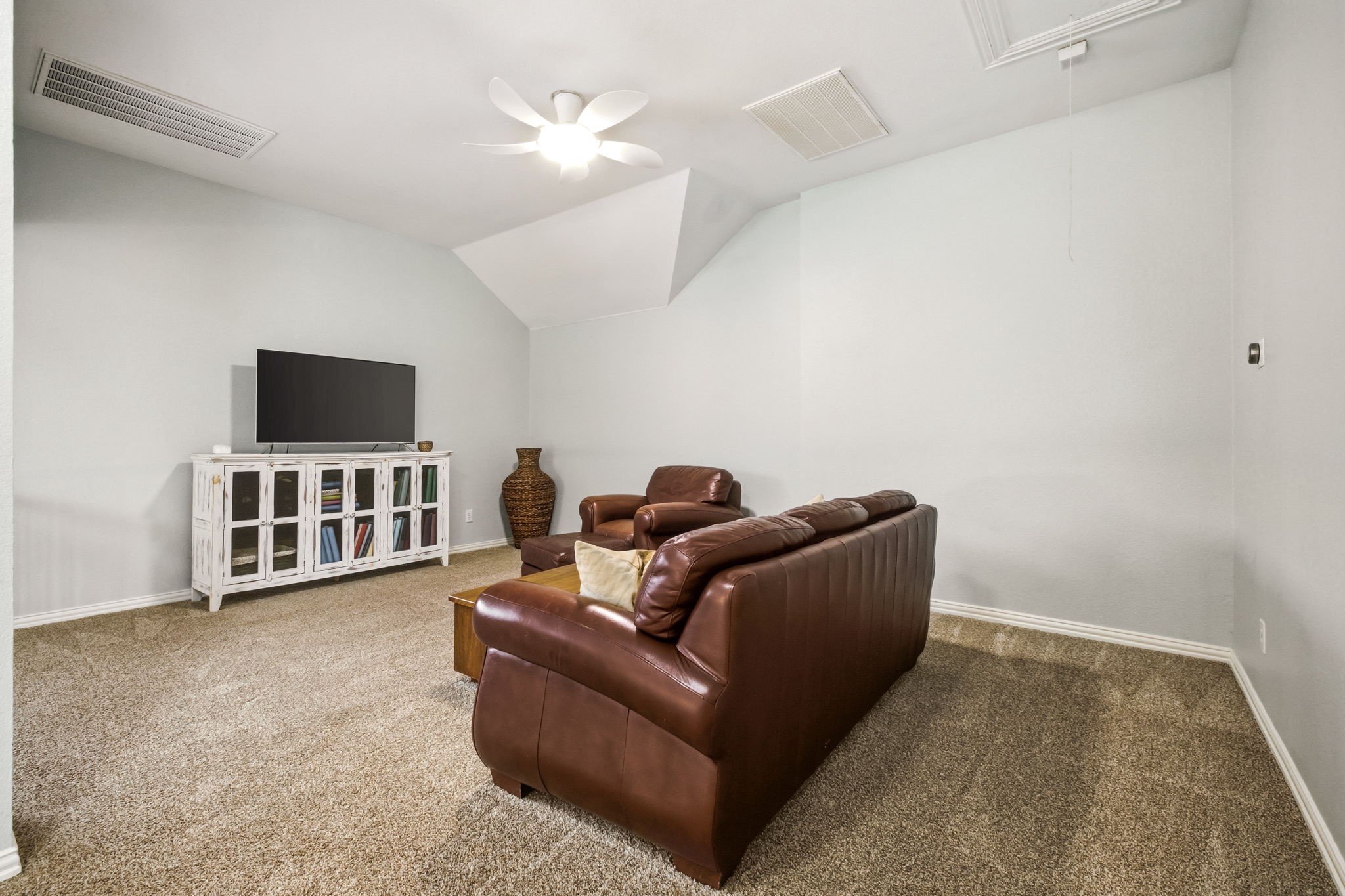 2127 Quail Meadow Lane