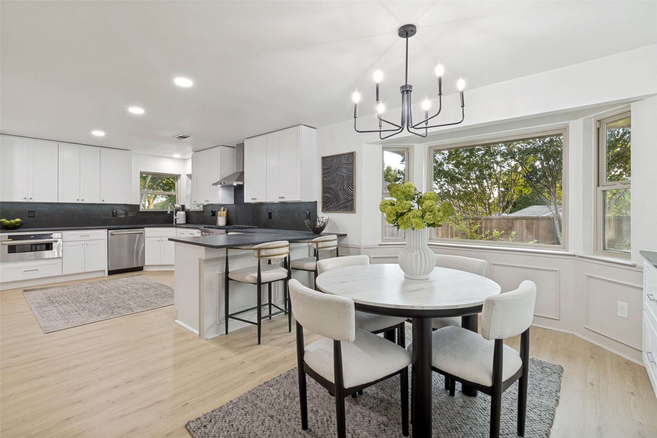 2607 Timberleaf Circle