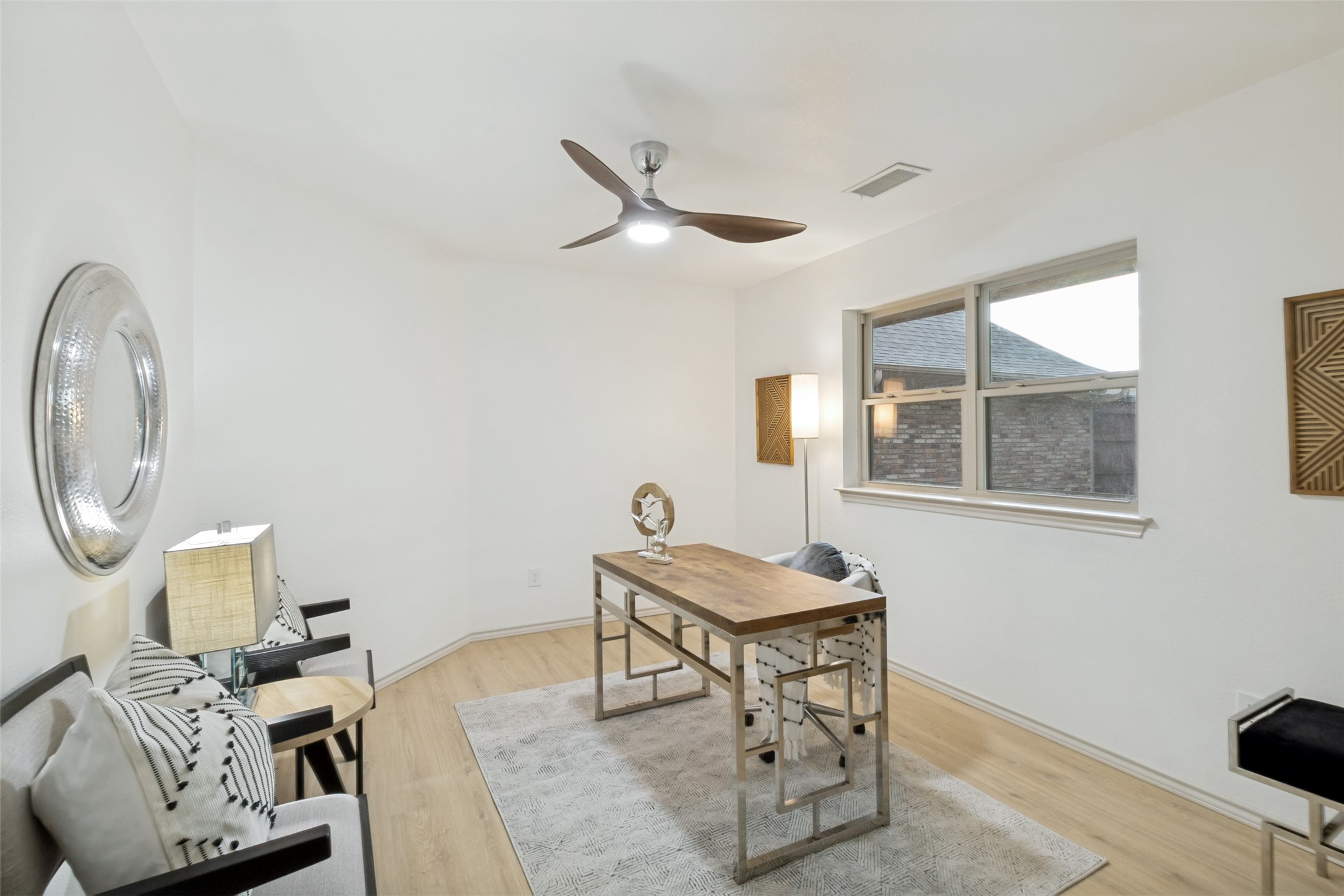 2607 Timberleaf Circle