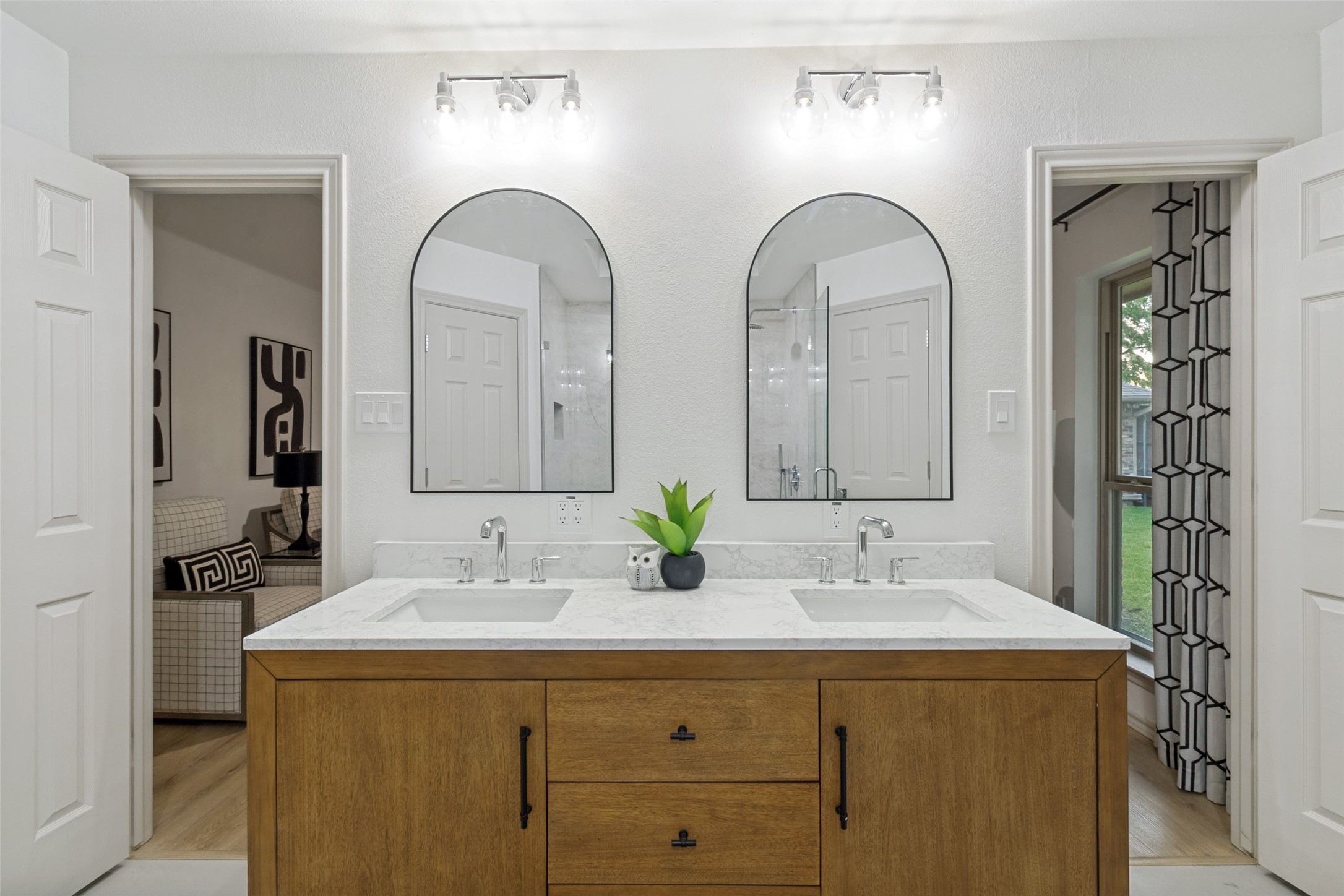 2607 Timberleaf Circle