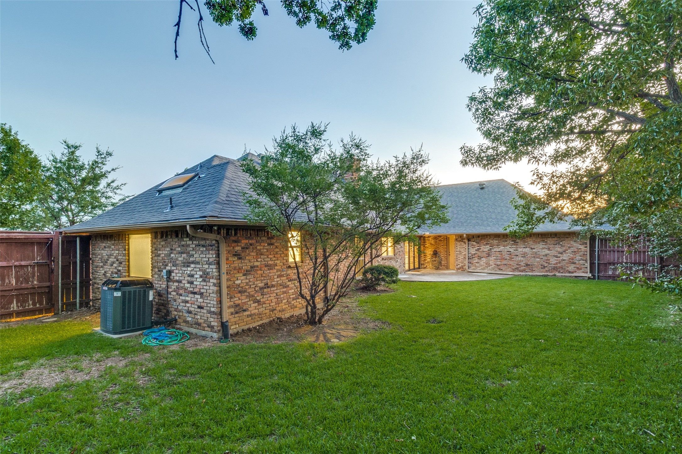 2607 Timberleaf Circle