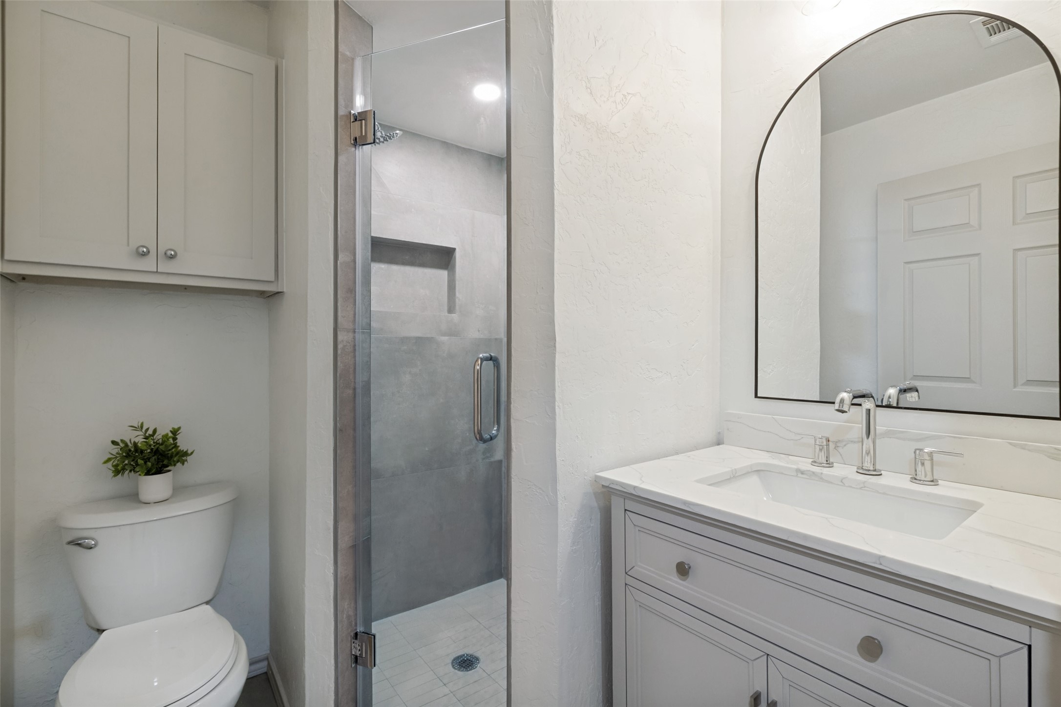 2607 Timberleaf Circle