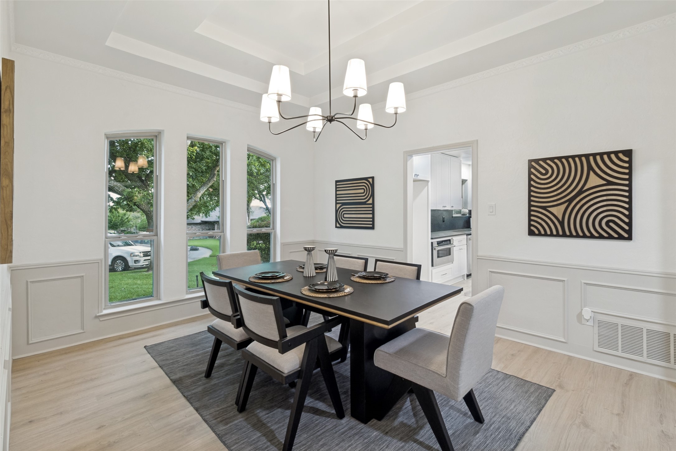 2607 Timberleaf Circle