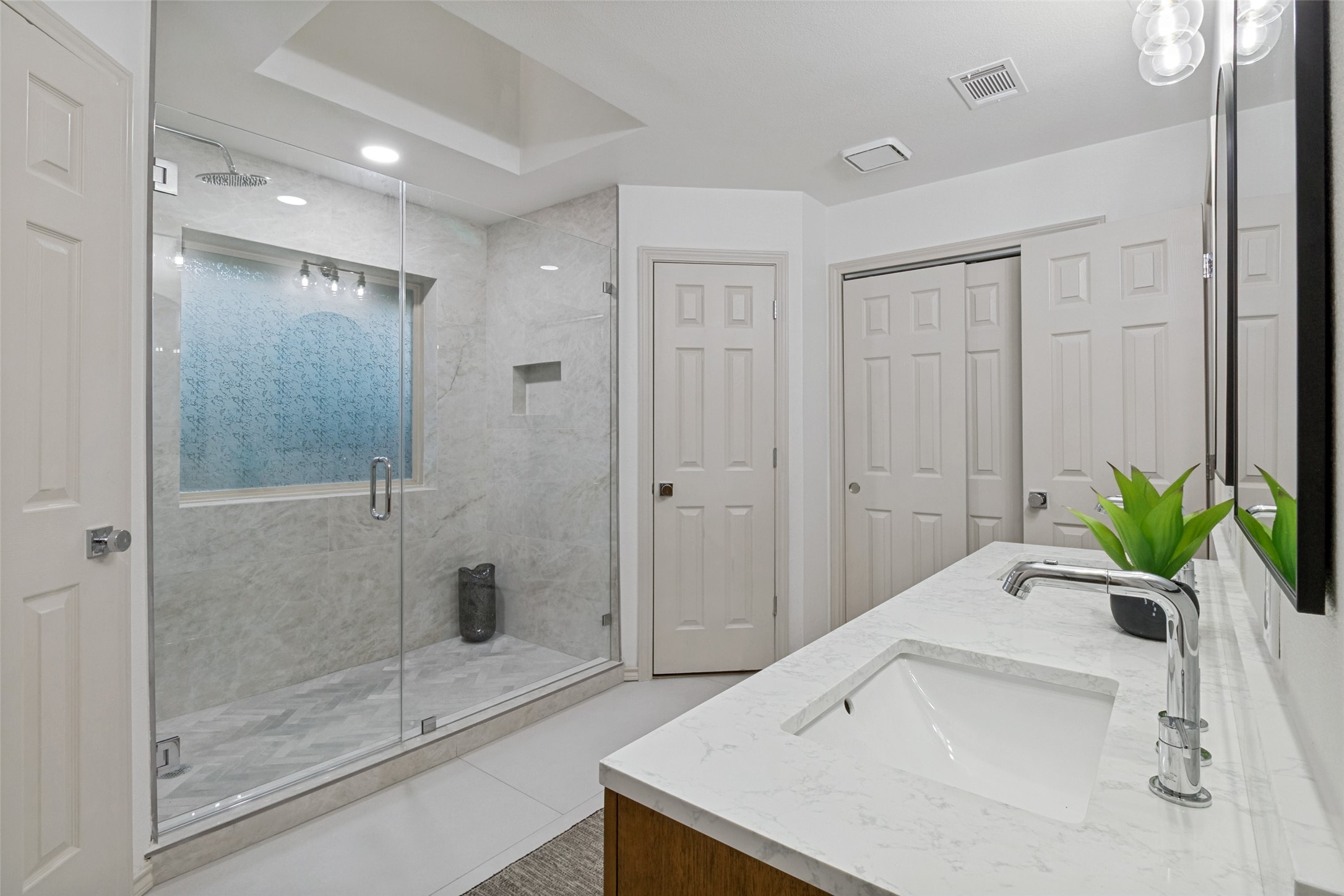 2607 Timberleaf Circle
