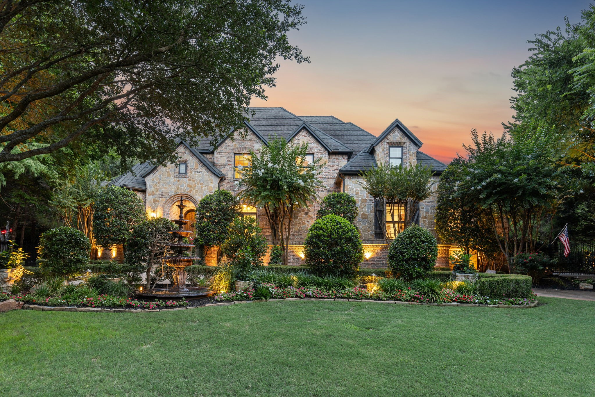 8 Shadywood Lane