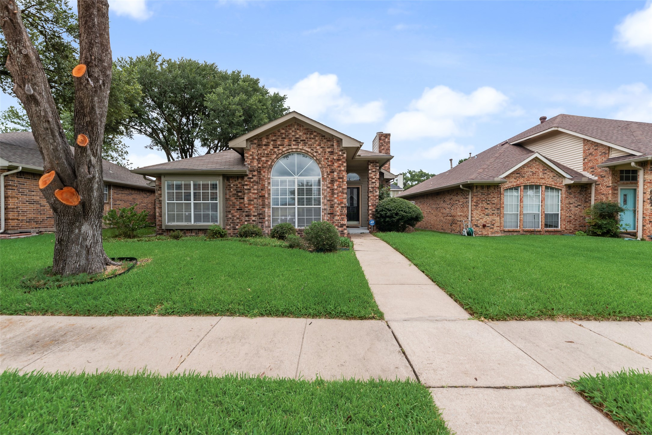 605 English Oak Drive