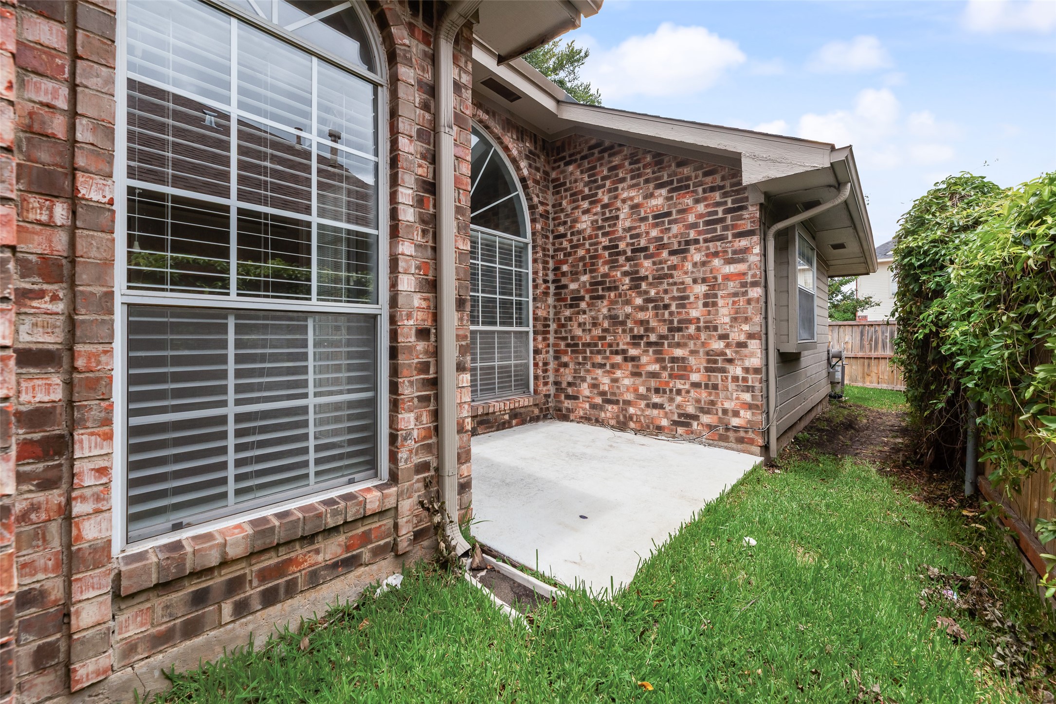 605 English Oak Drive