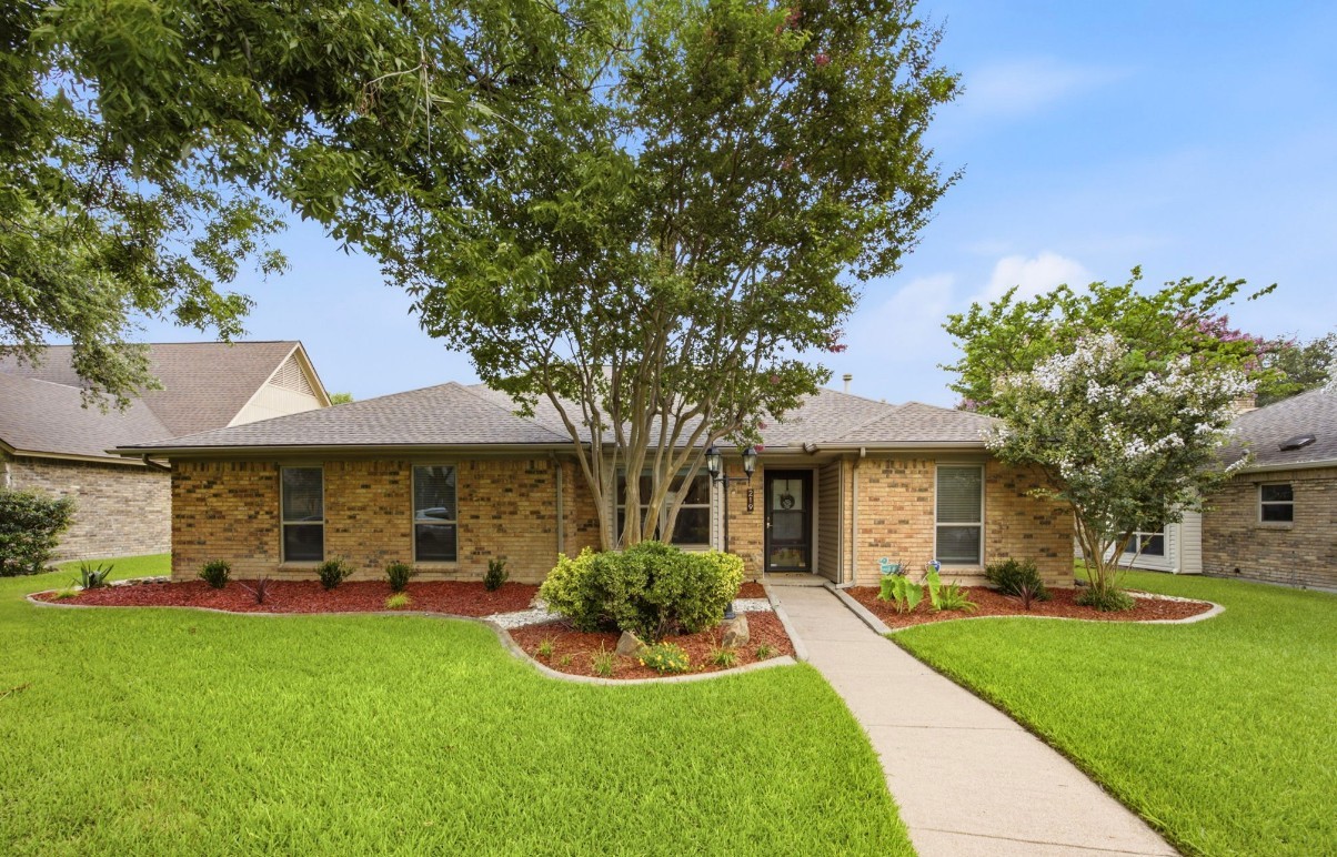 219 Hemlock Drive
