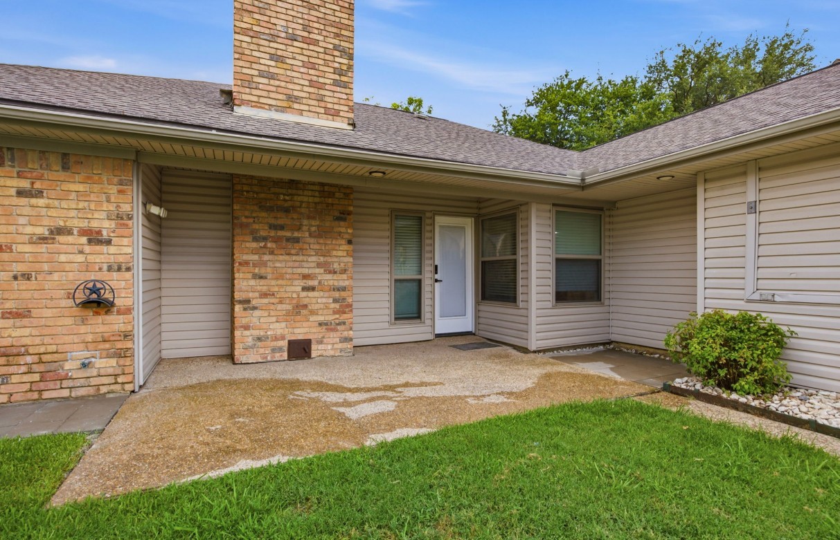 219 Hemlock Drive