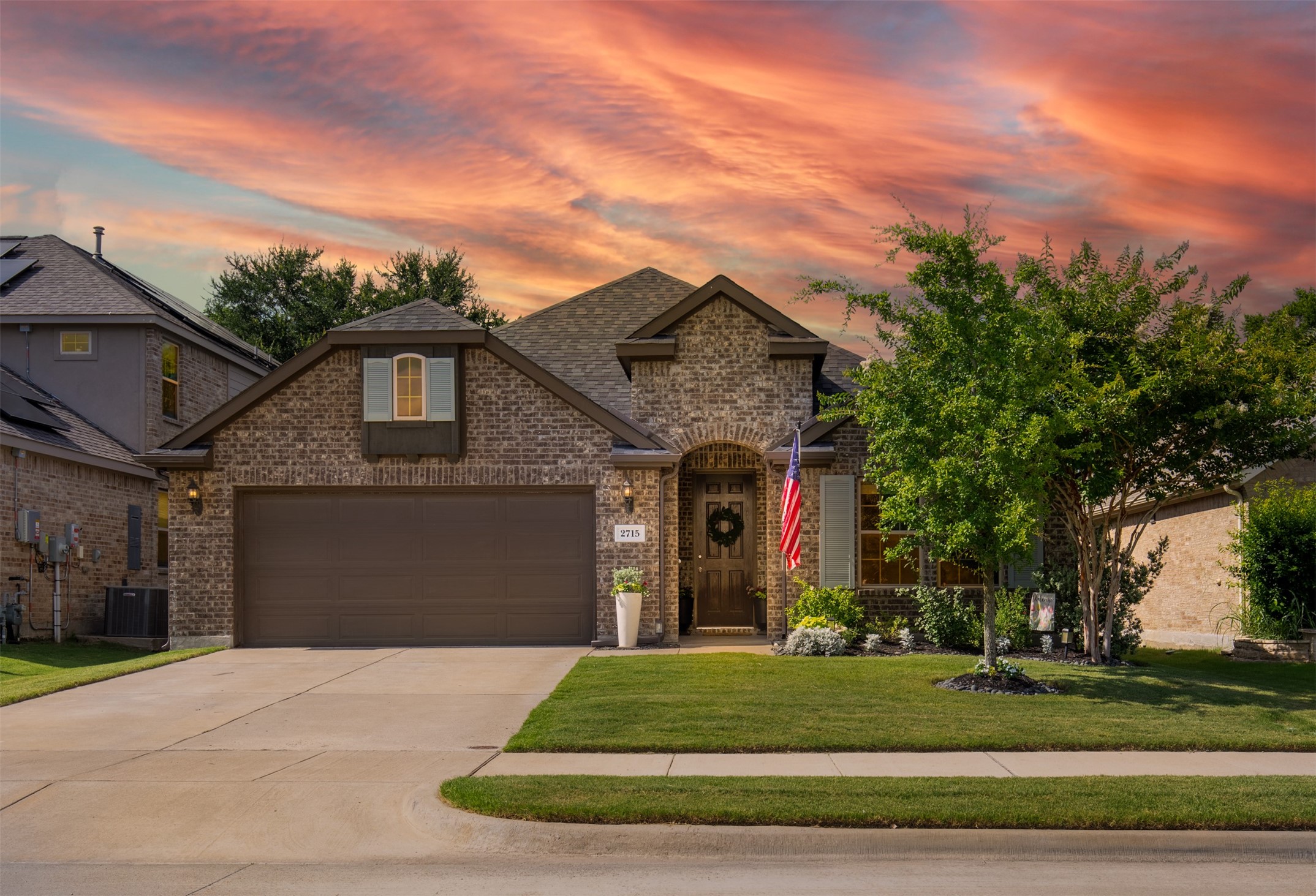 2715 Willow Lane