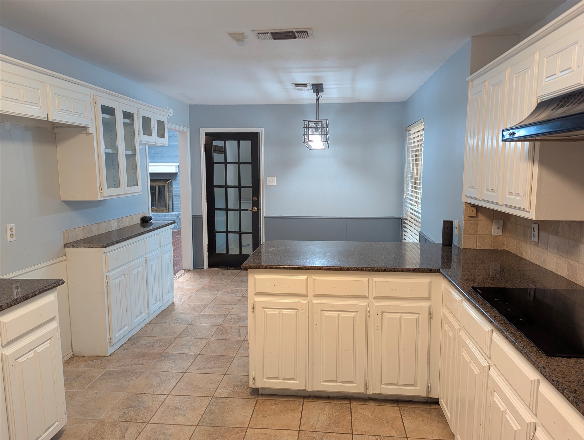 1816 Crooked Lane