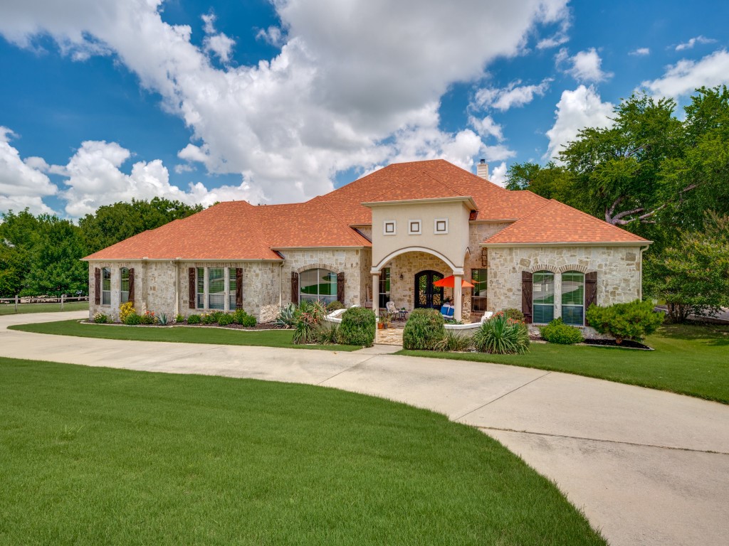 1549 Brook Lane