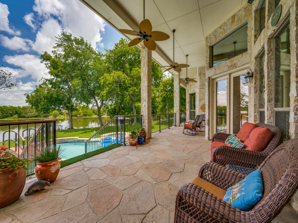 1549 Brook Lane