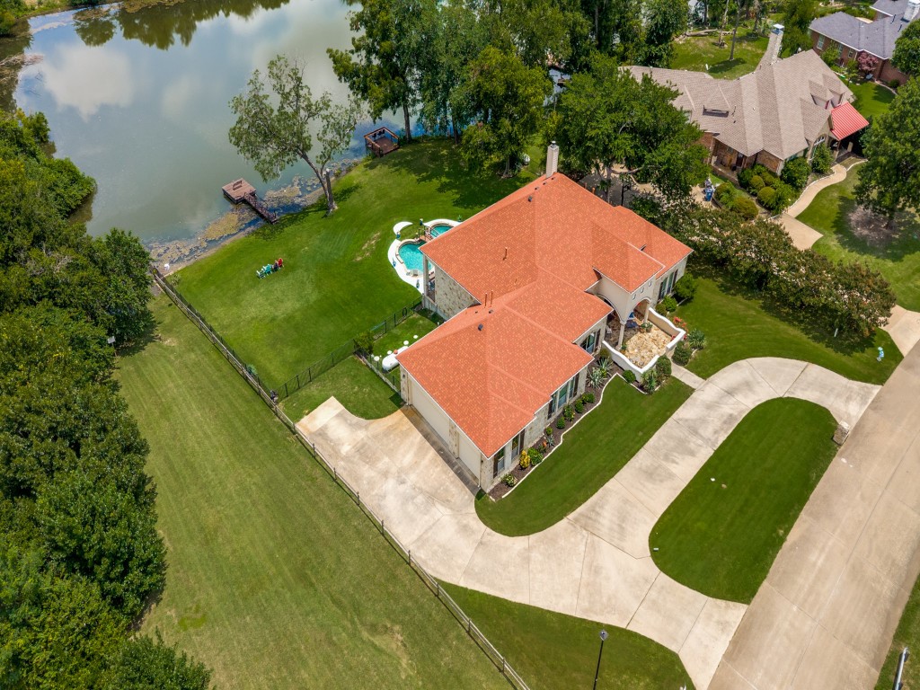 1549 Brook Lane