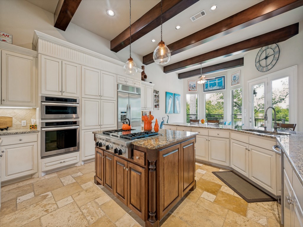 1549 Brook Lane