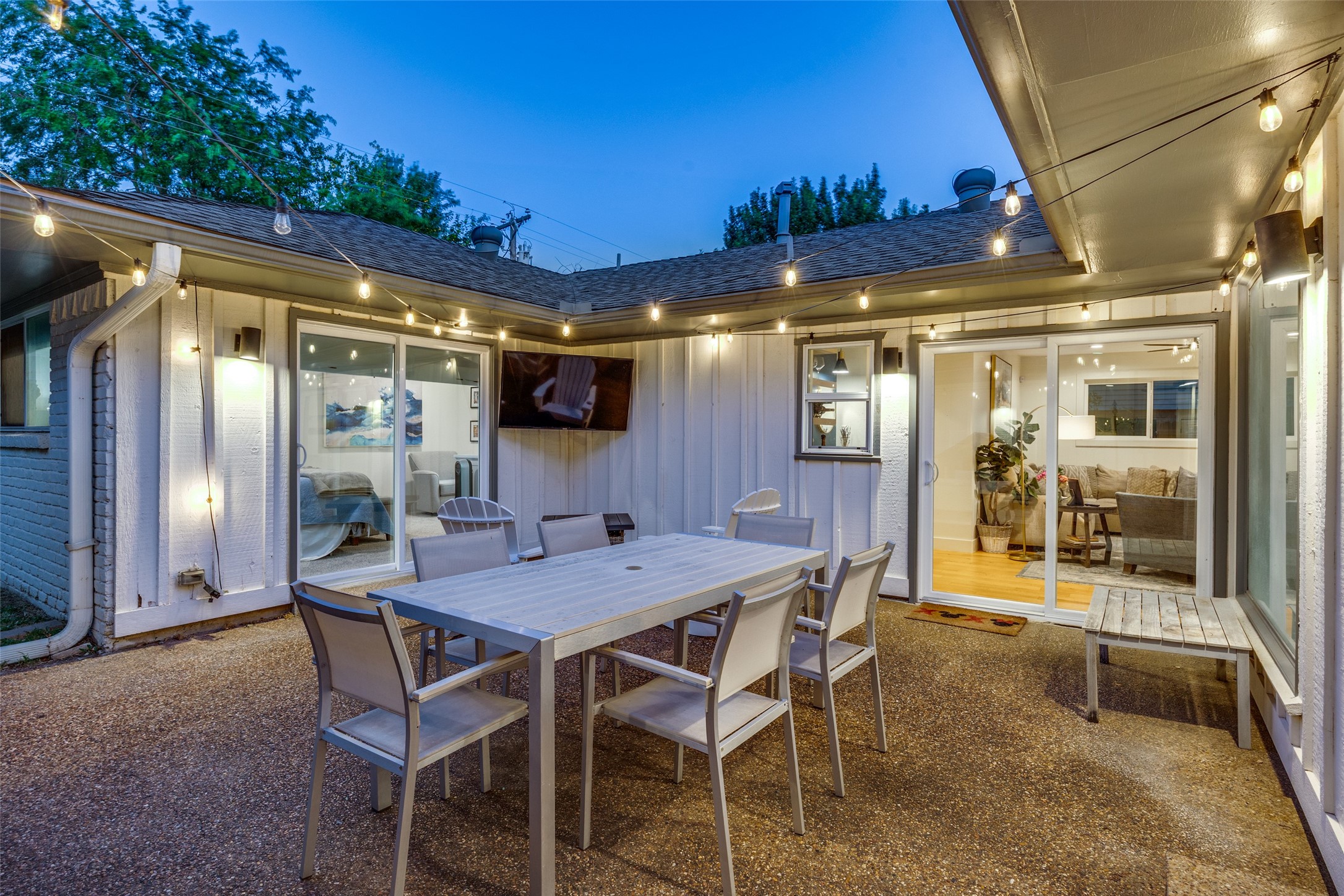 2506 Grandview Drive