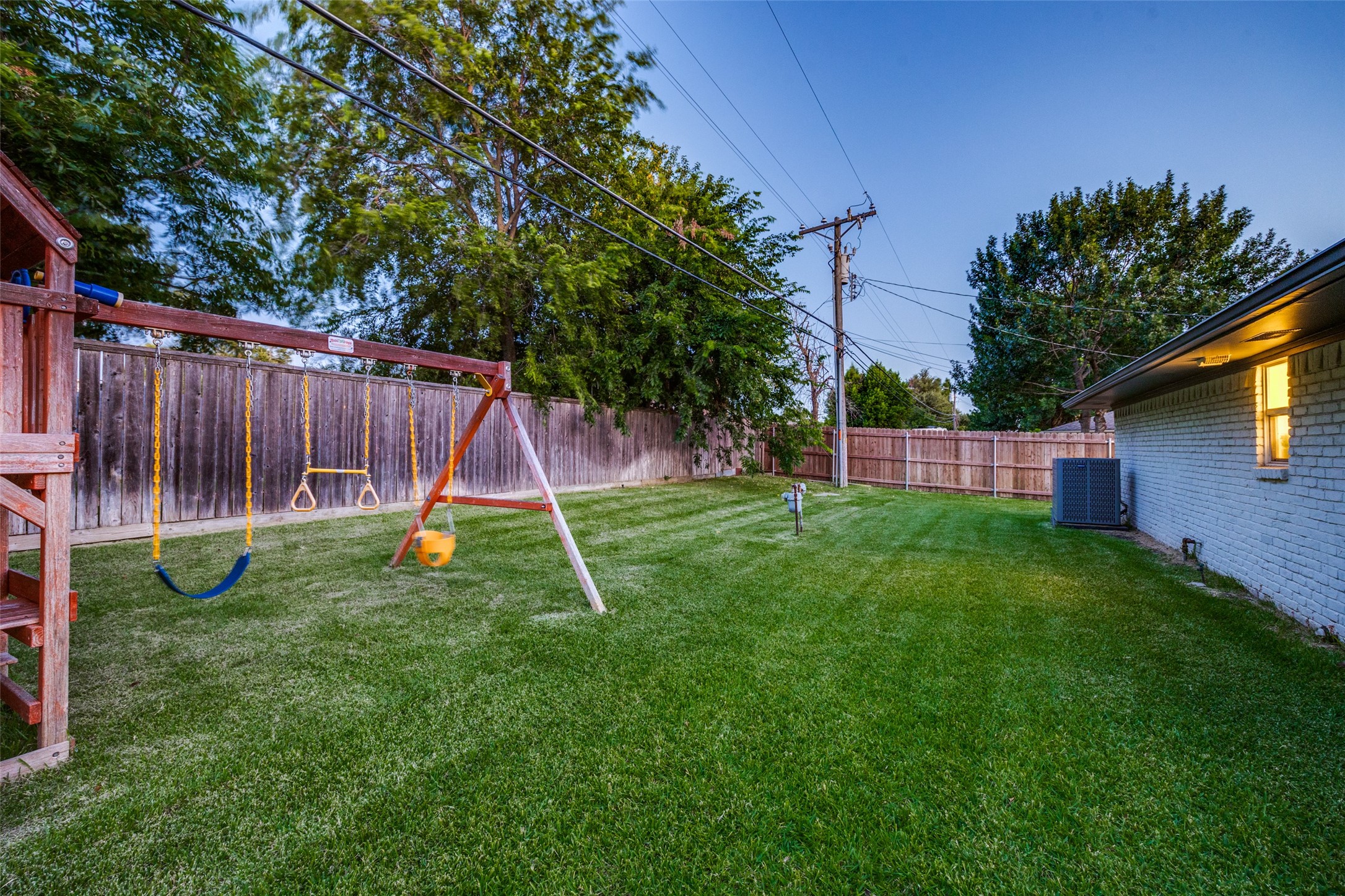 2506 Grandview Drive