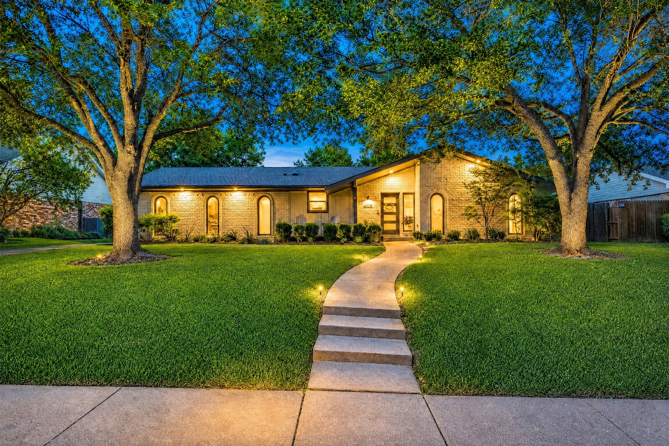 2506 Grandview Drive