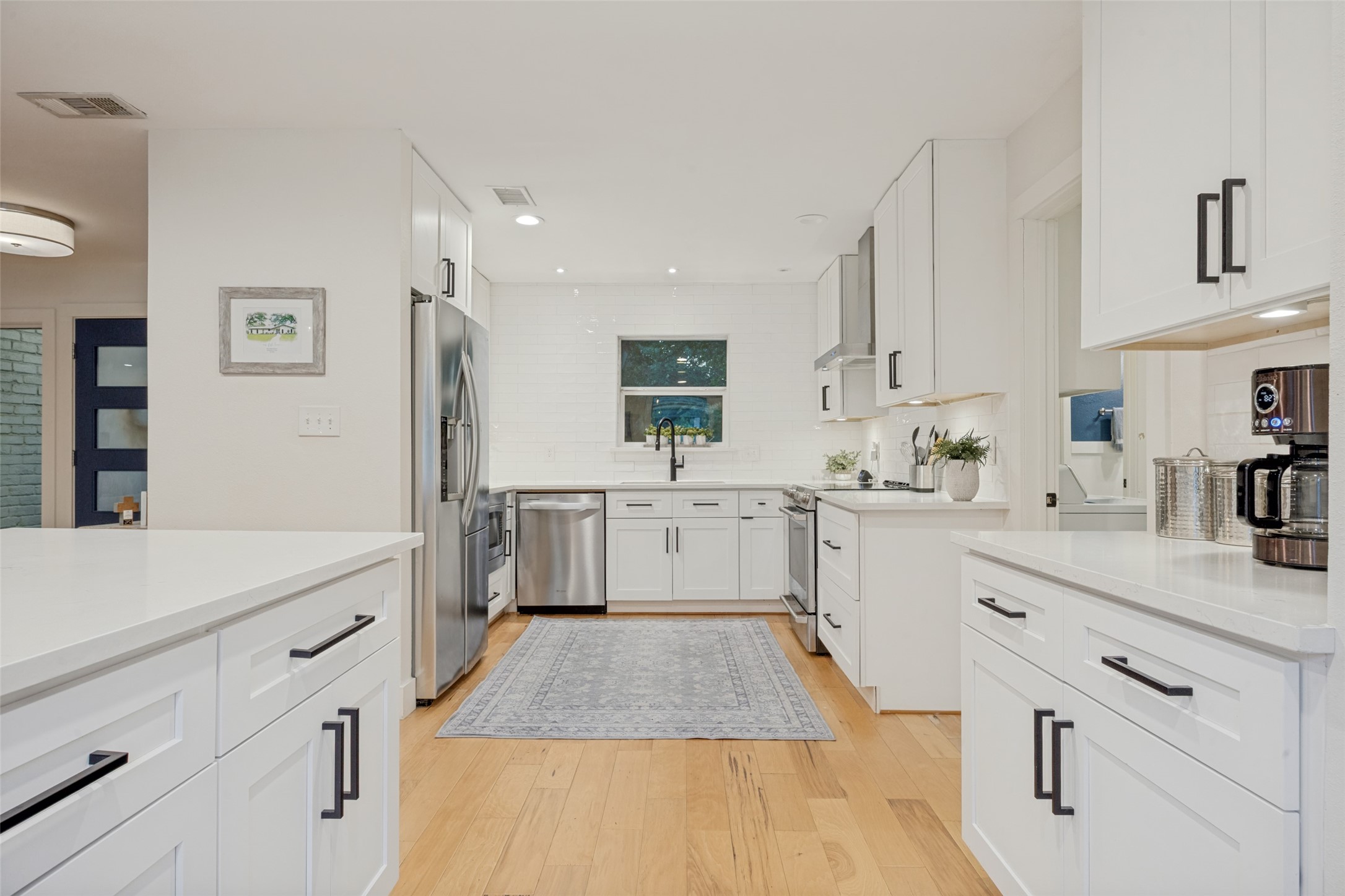2506 Grandview Drive