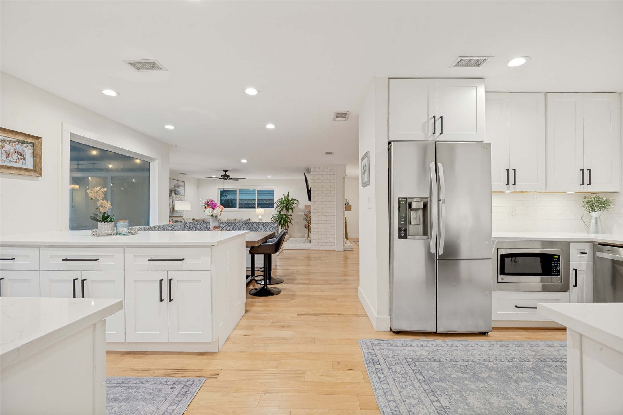 2506 Grandview Drive