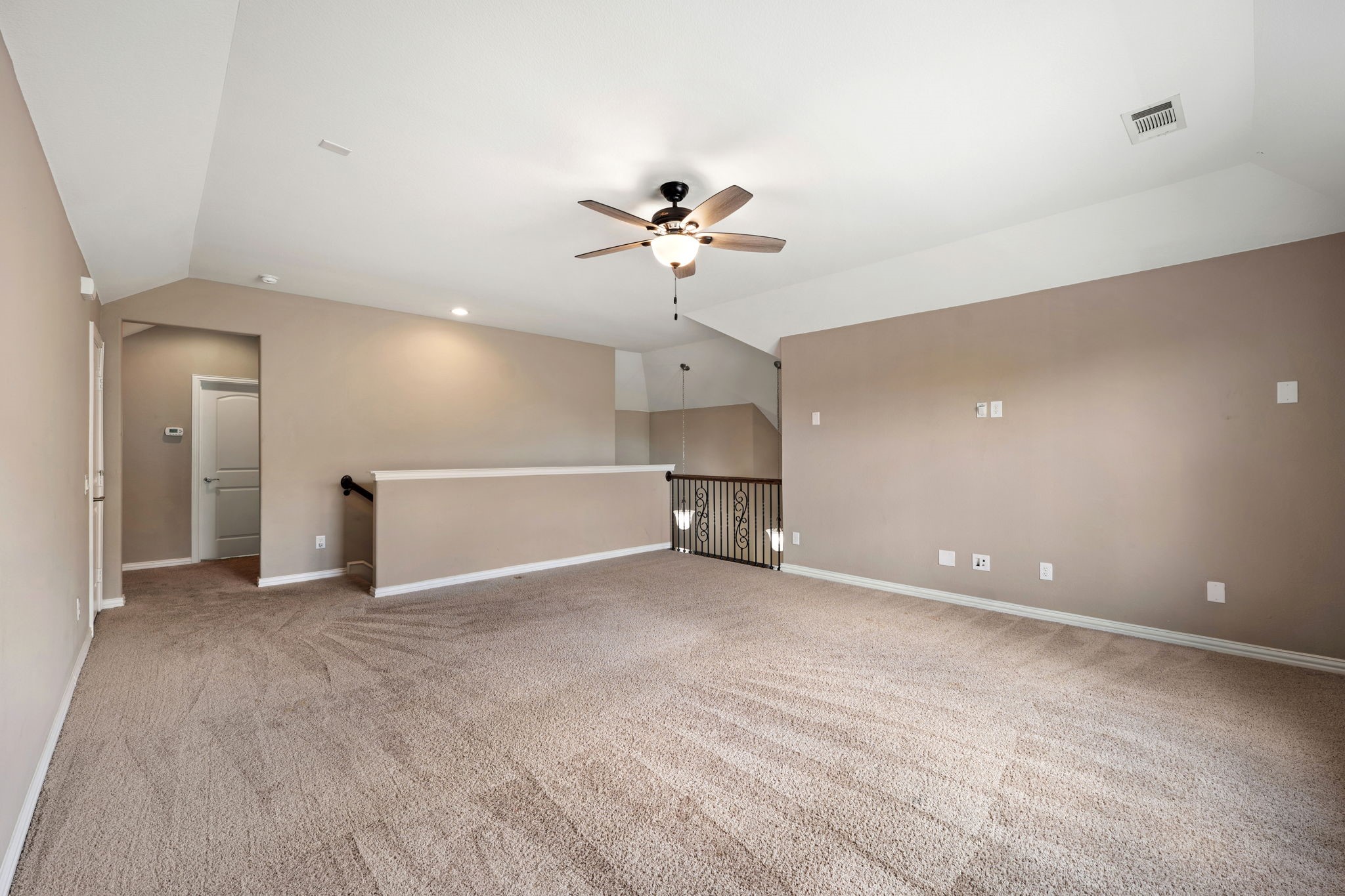 3713 Limousine Parkway